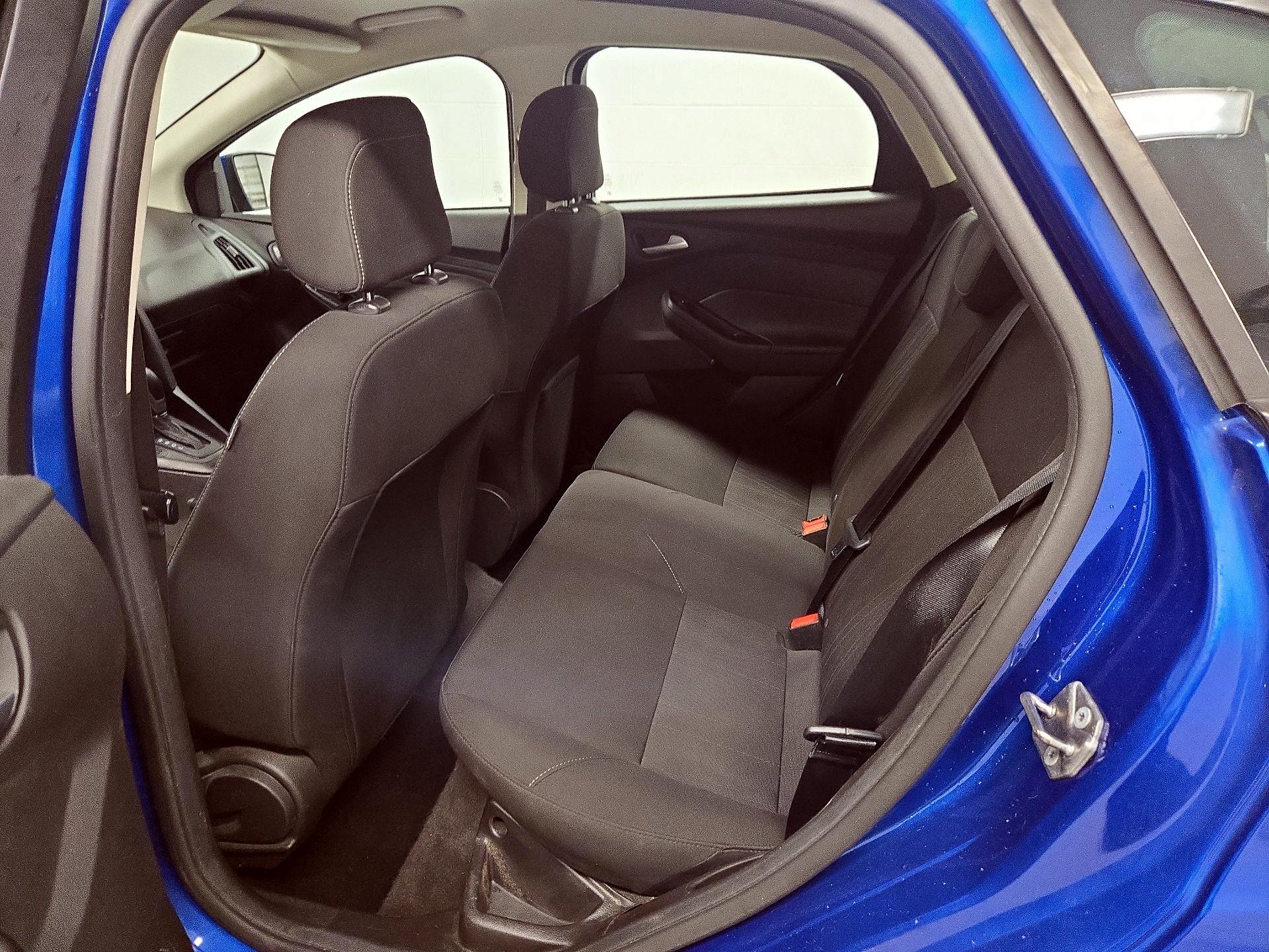 Thumbnail: 2018 Ford Focus - 19