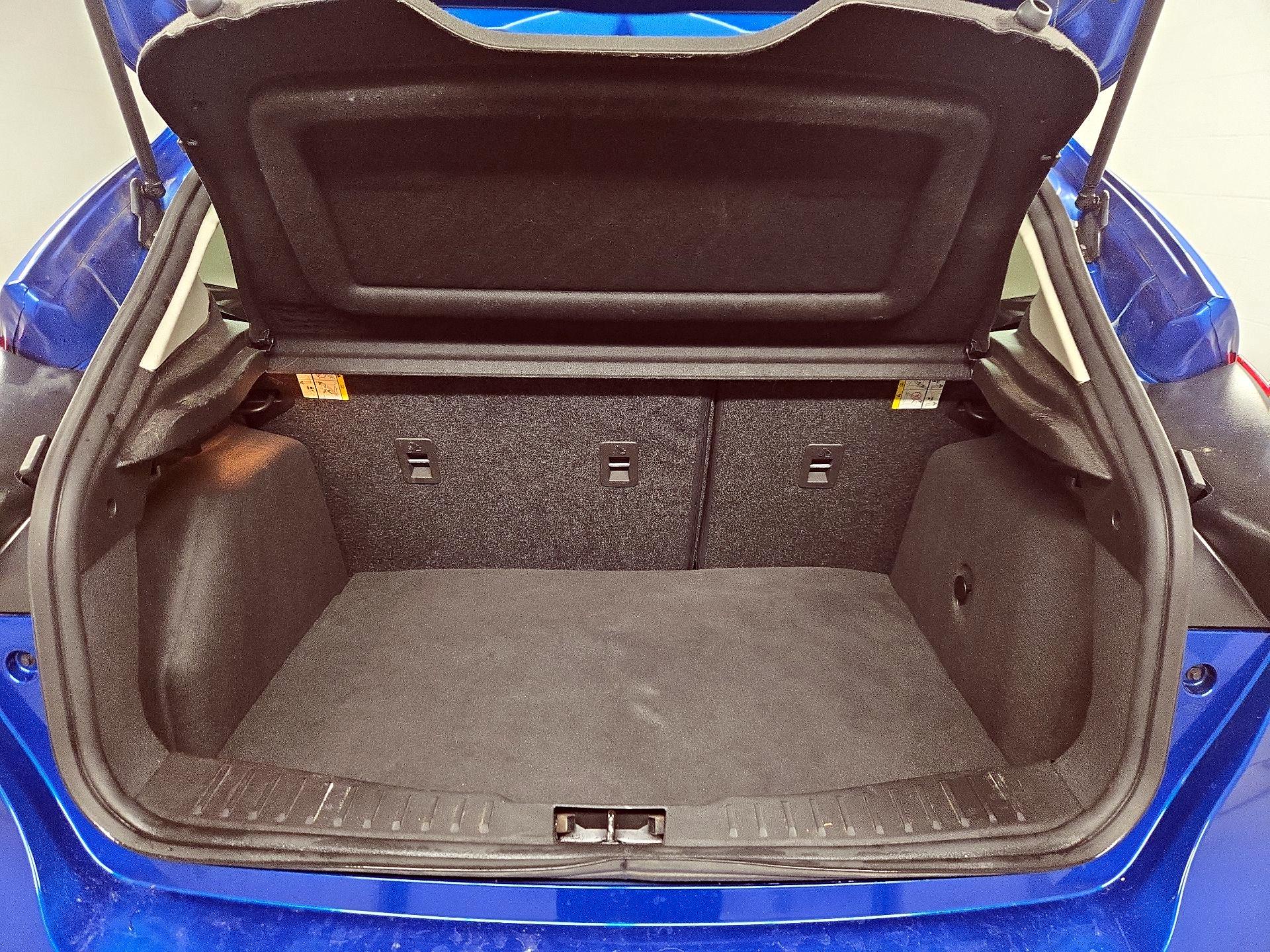 Thumbnail: 2018 Ford Focus - 20