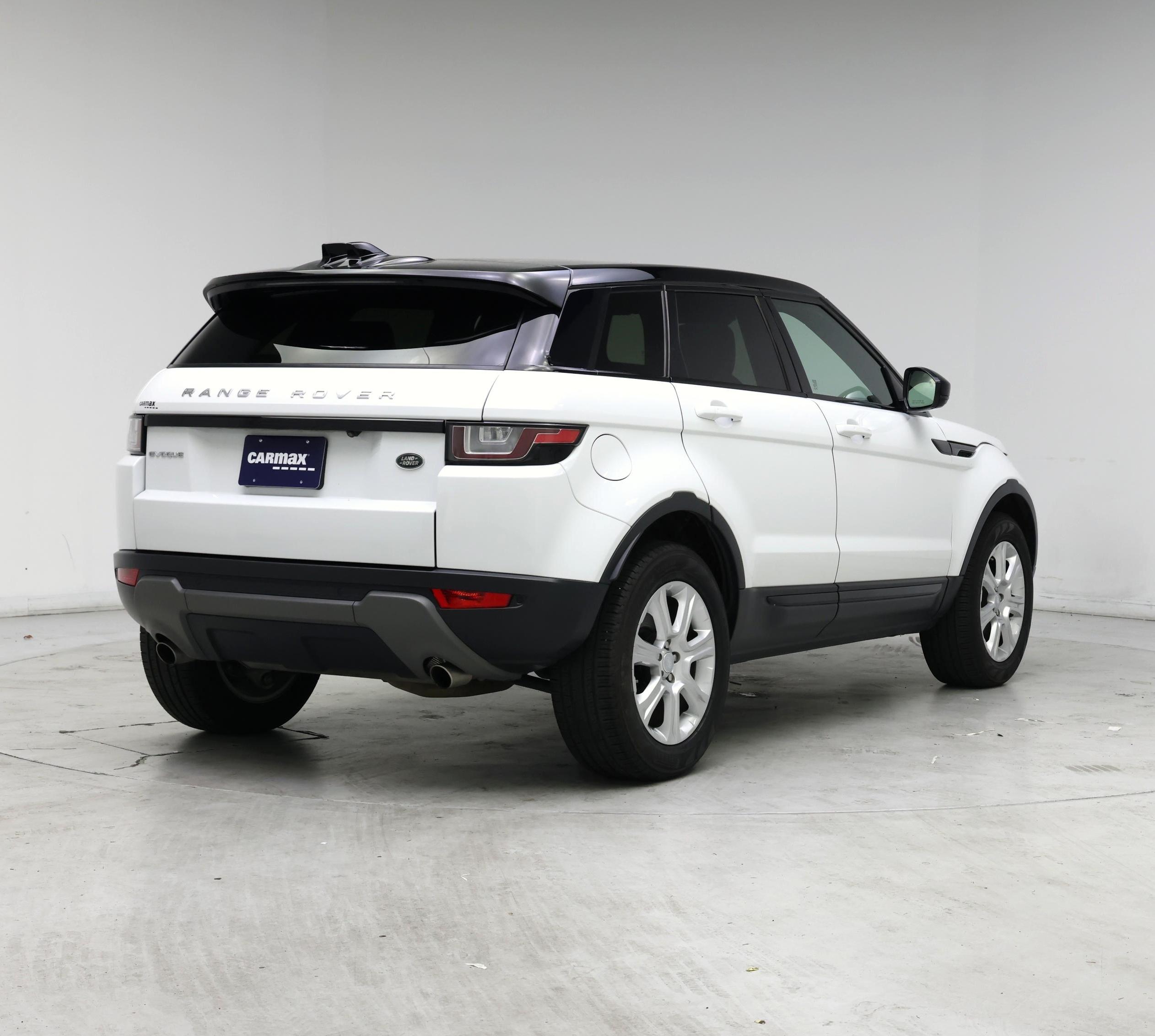Thumbnail: 2018 Land Rover Range Rover Evoque - 8