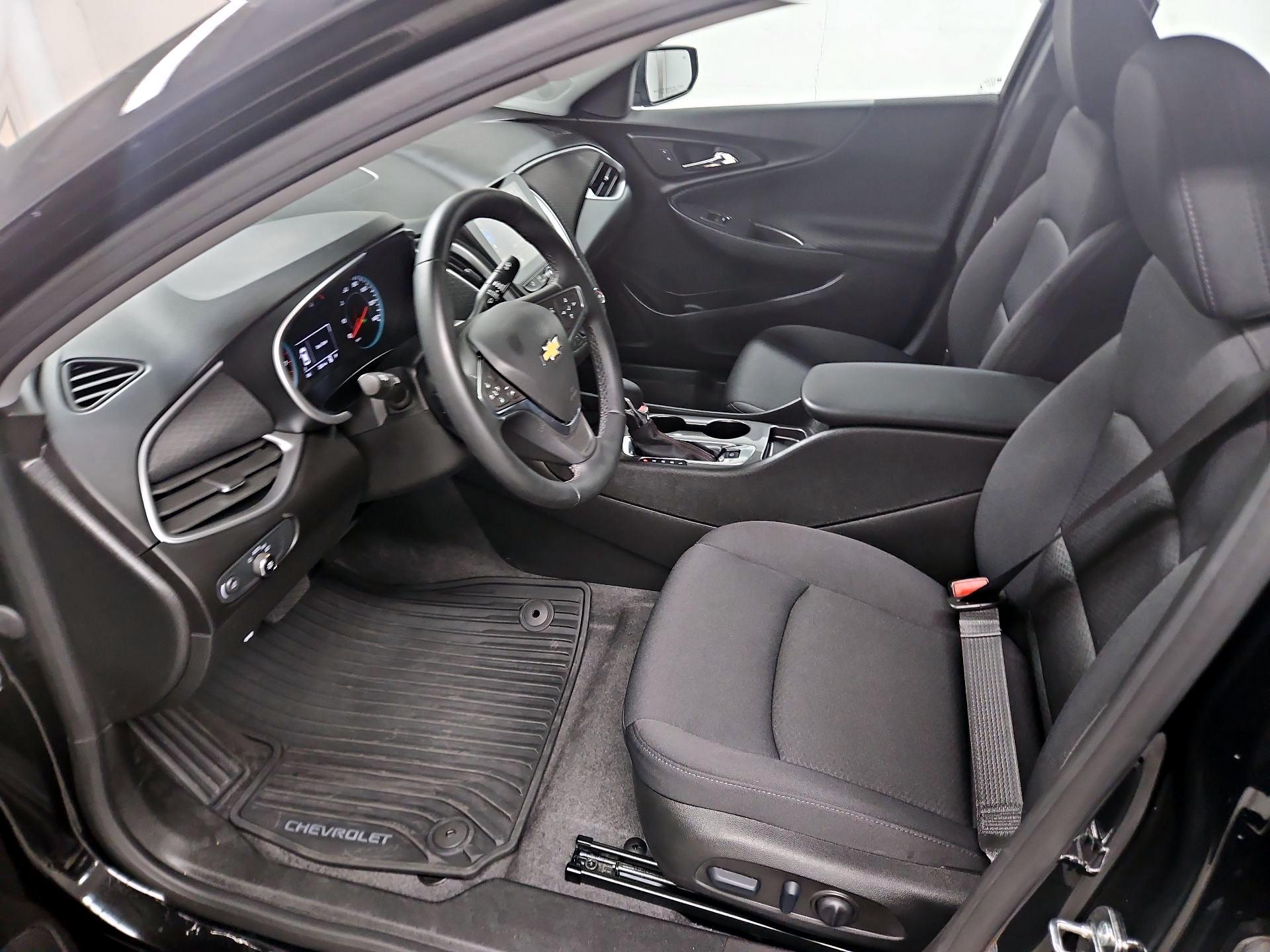 Thumbnail: 2024 Chevrolet Malibu - 11