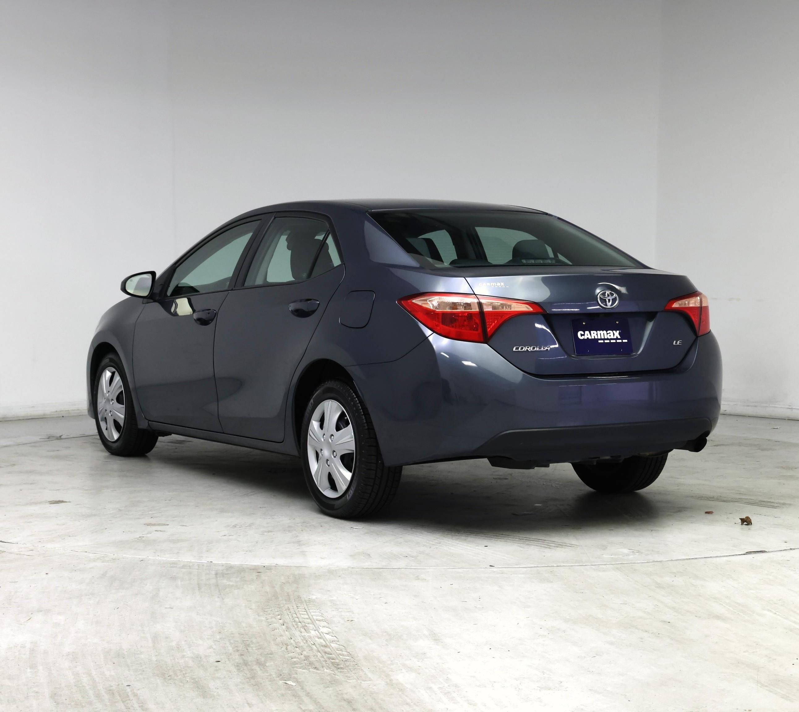 Thumbnail: 2017 Toyota Corolla - 2