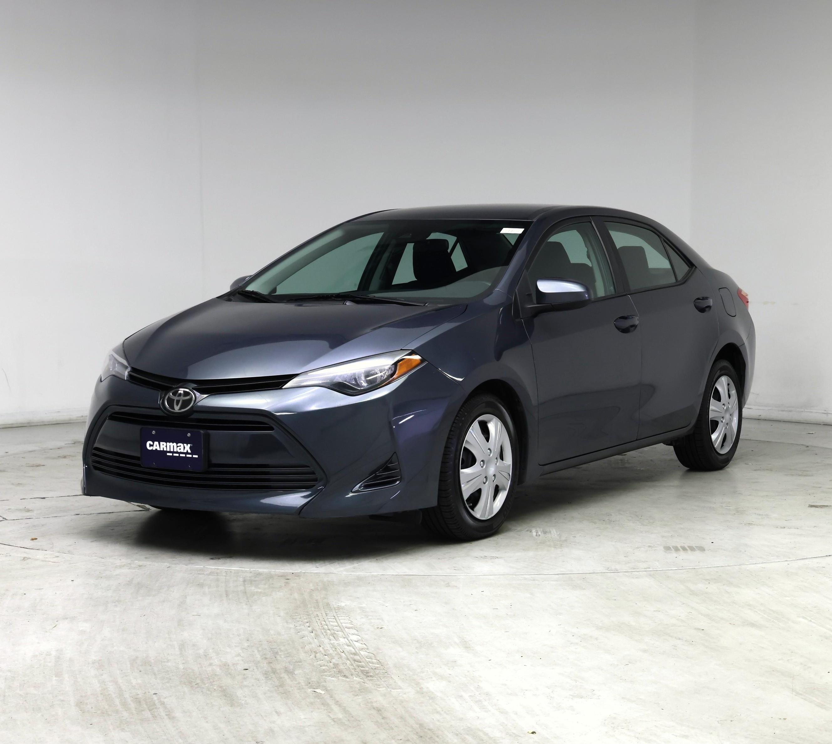 Thumbnail: 2017 Toyota Corolla - 4