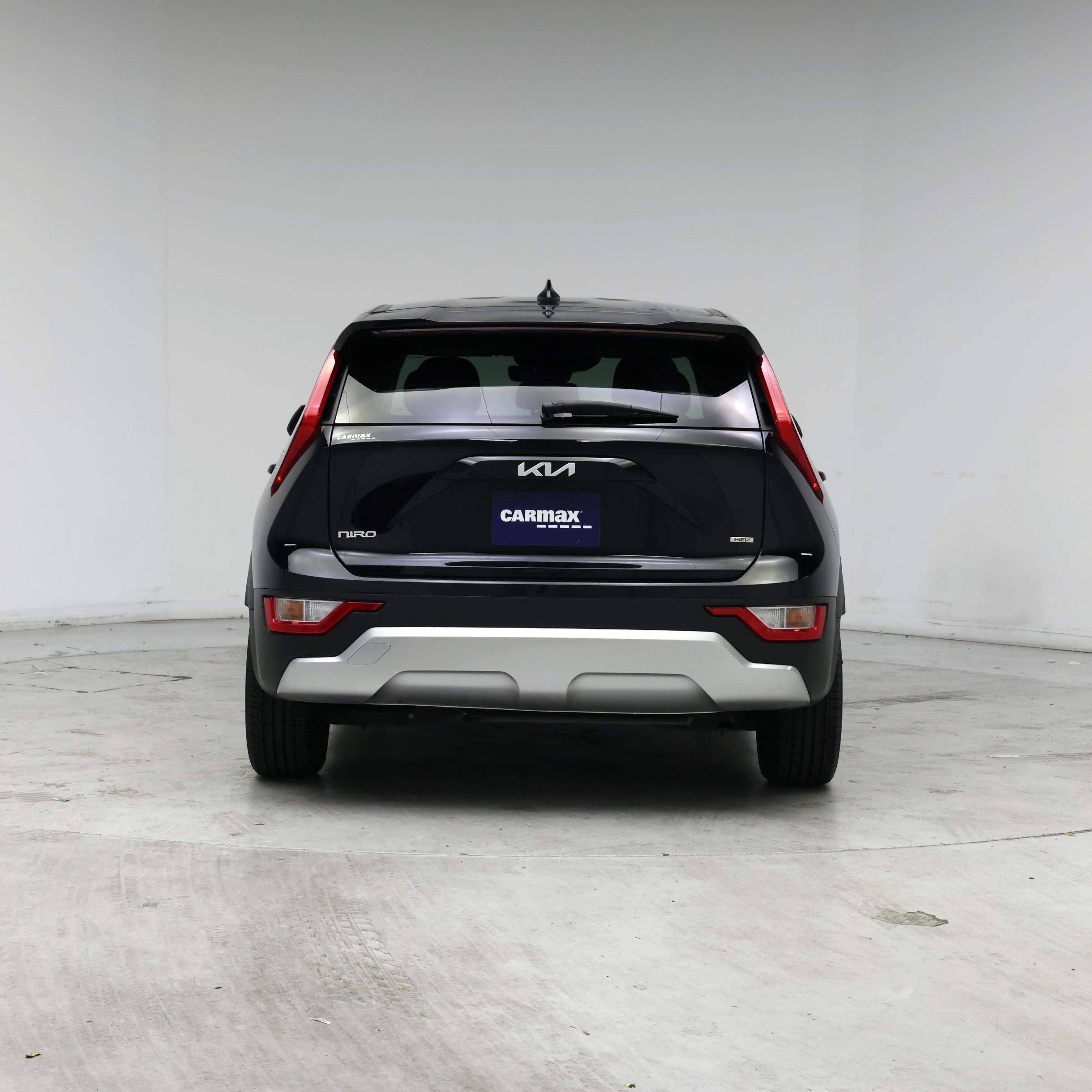 Thumbnail: 2023 Kia Niro - 6