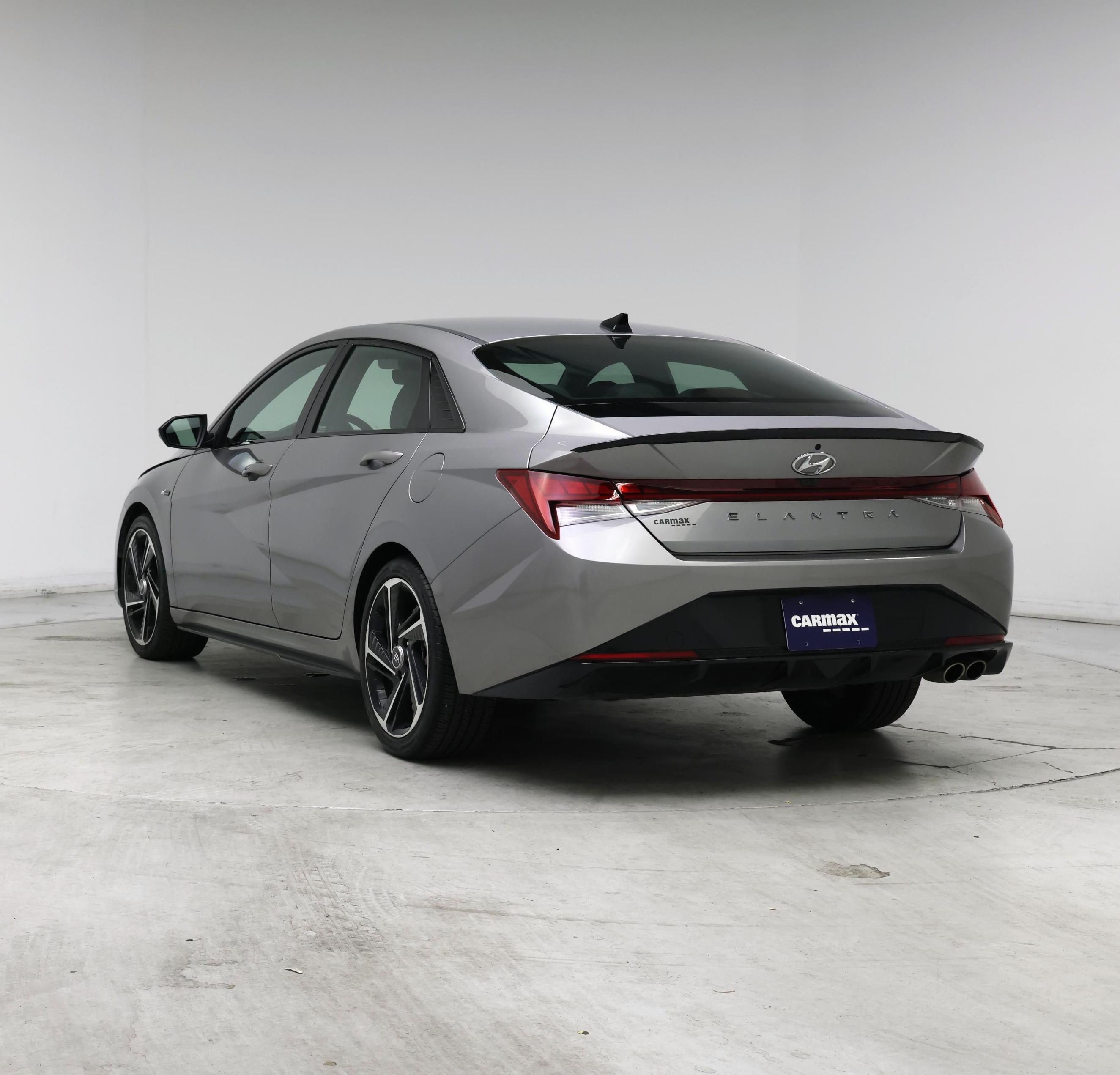 Thumbnail: 2023 Hyundai Elantra - 2