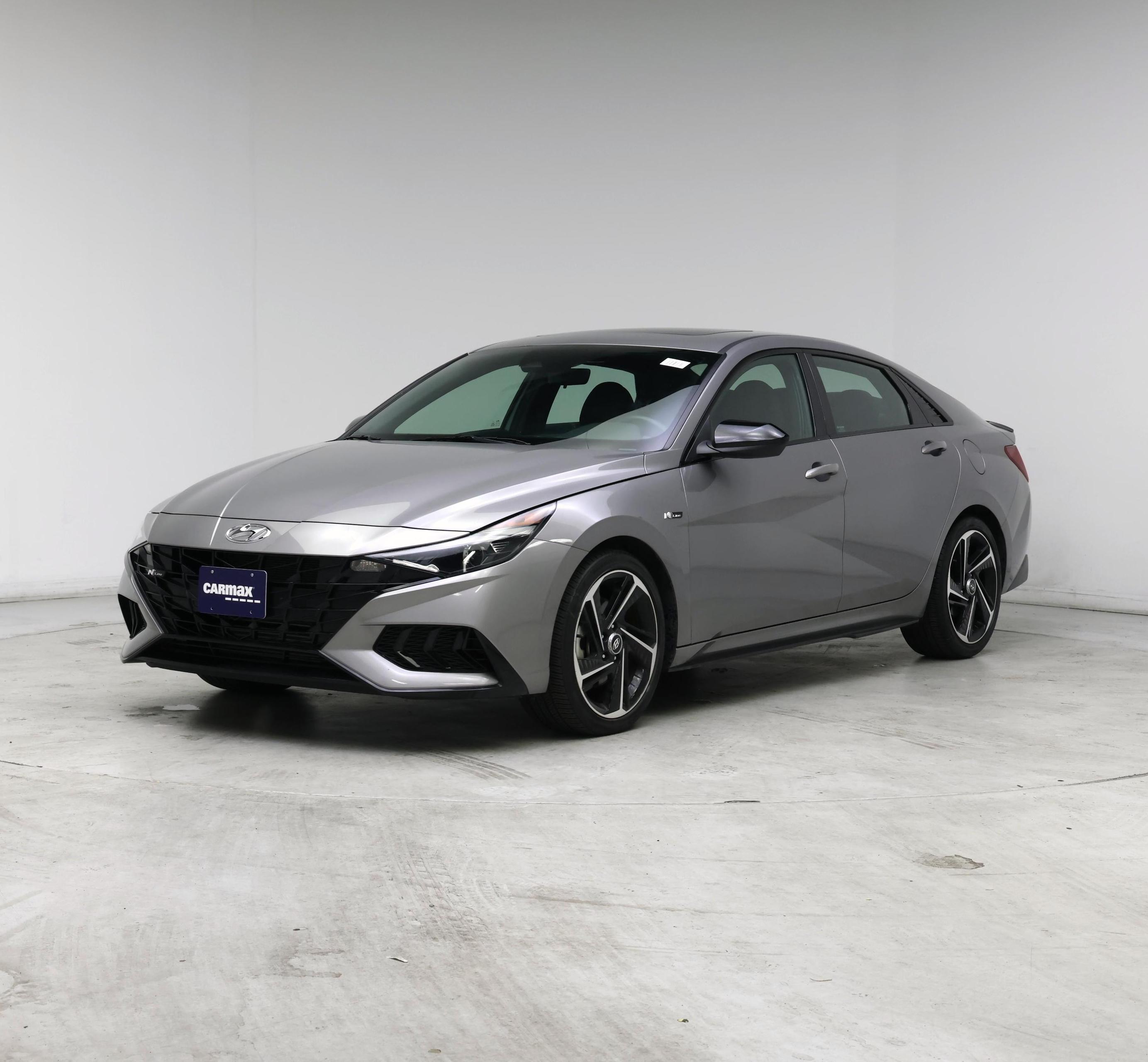 Thumbnail: 2023 Hyundai Elantra - 4
