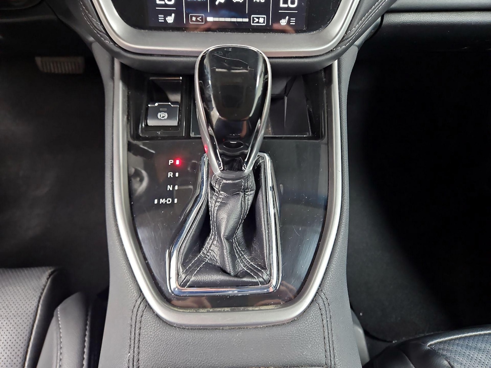 2020 Subaru Outback Limited - Photo 19