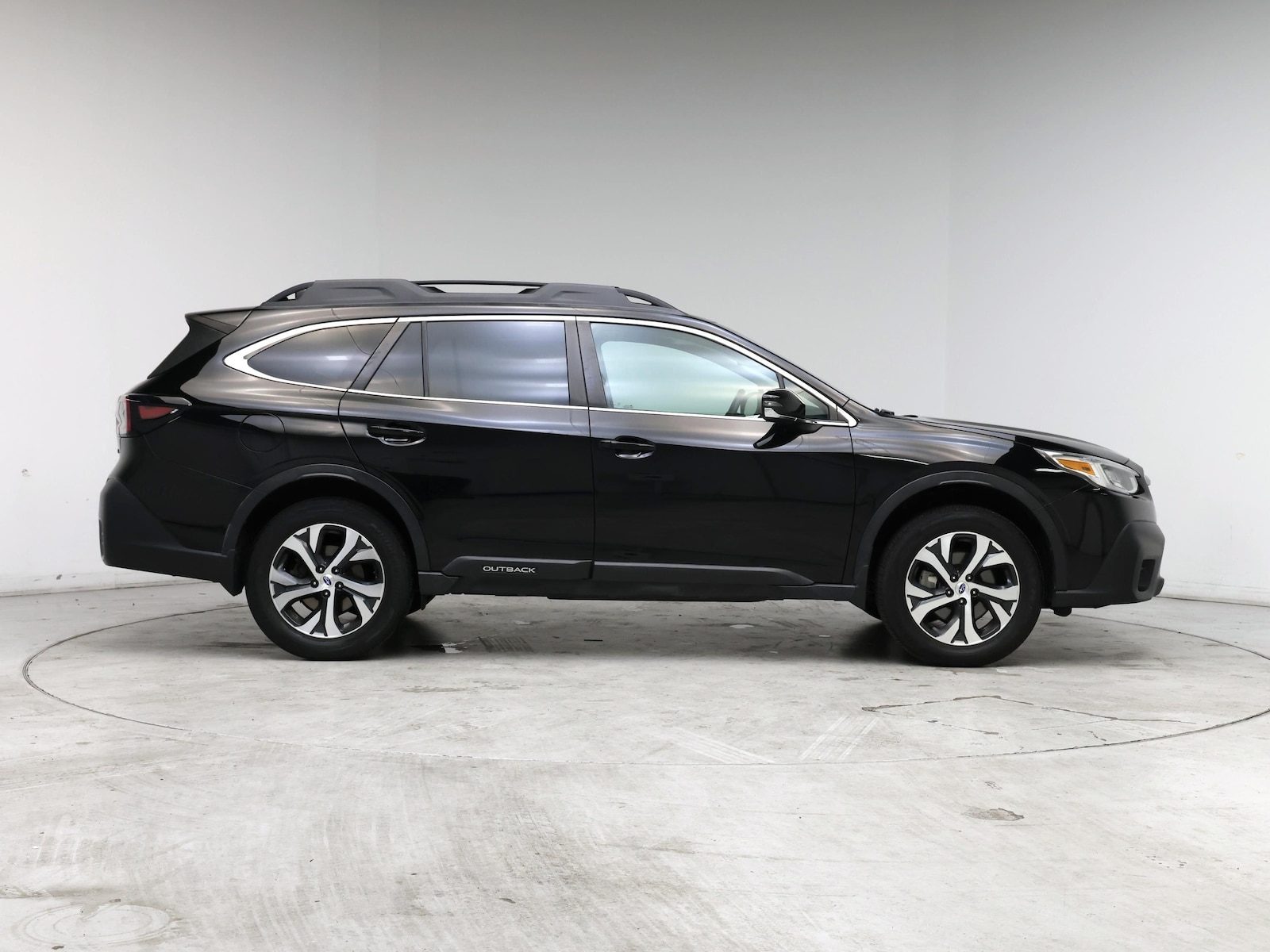 2020 Subaru Outback Limited - Photo 8