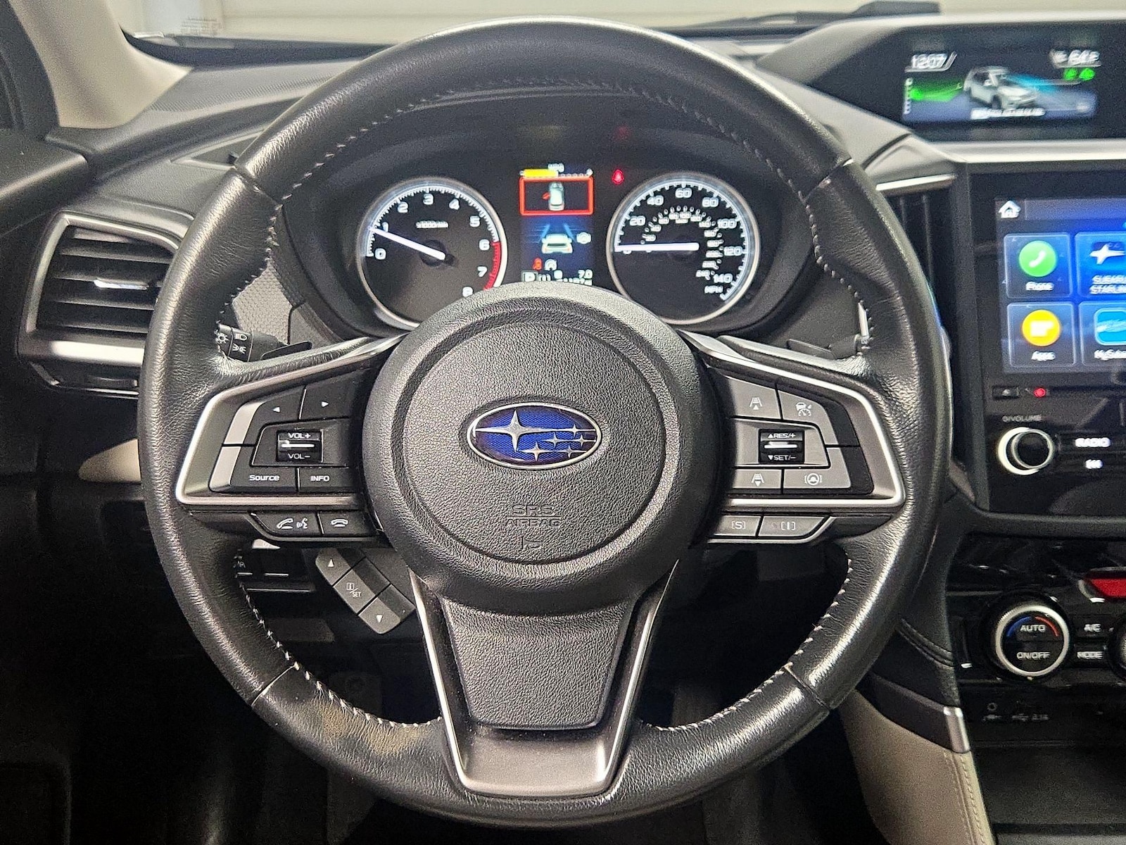 2022 Subaru Forester Limited - Photo 11