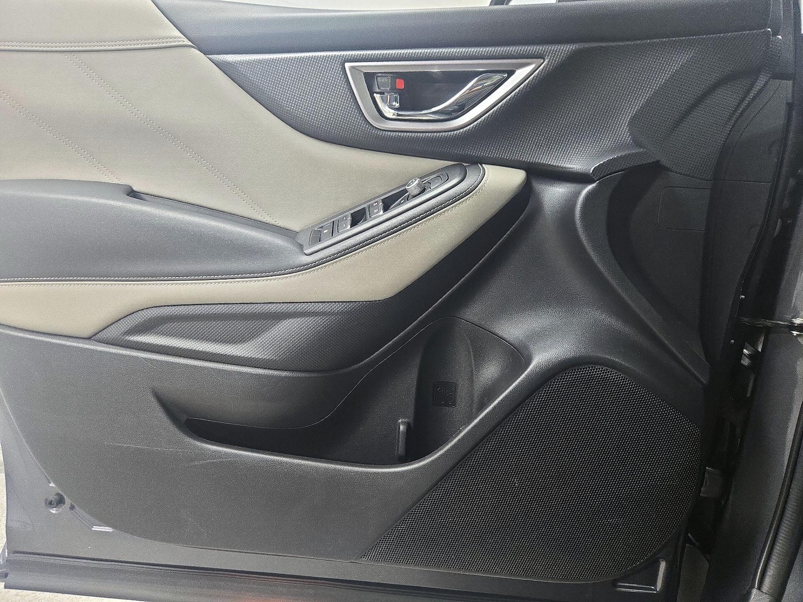 2022 Subaru Forester Limited - Photo 13