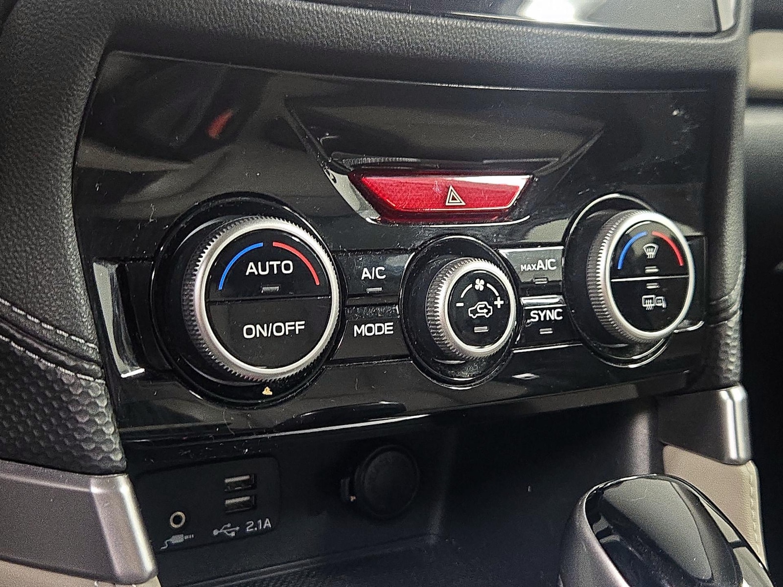 2022 Subaru Forester Limited - Photo 17