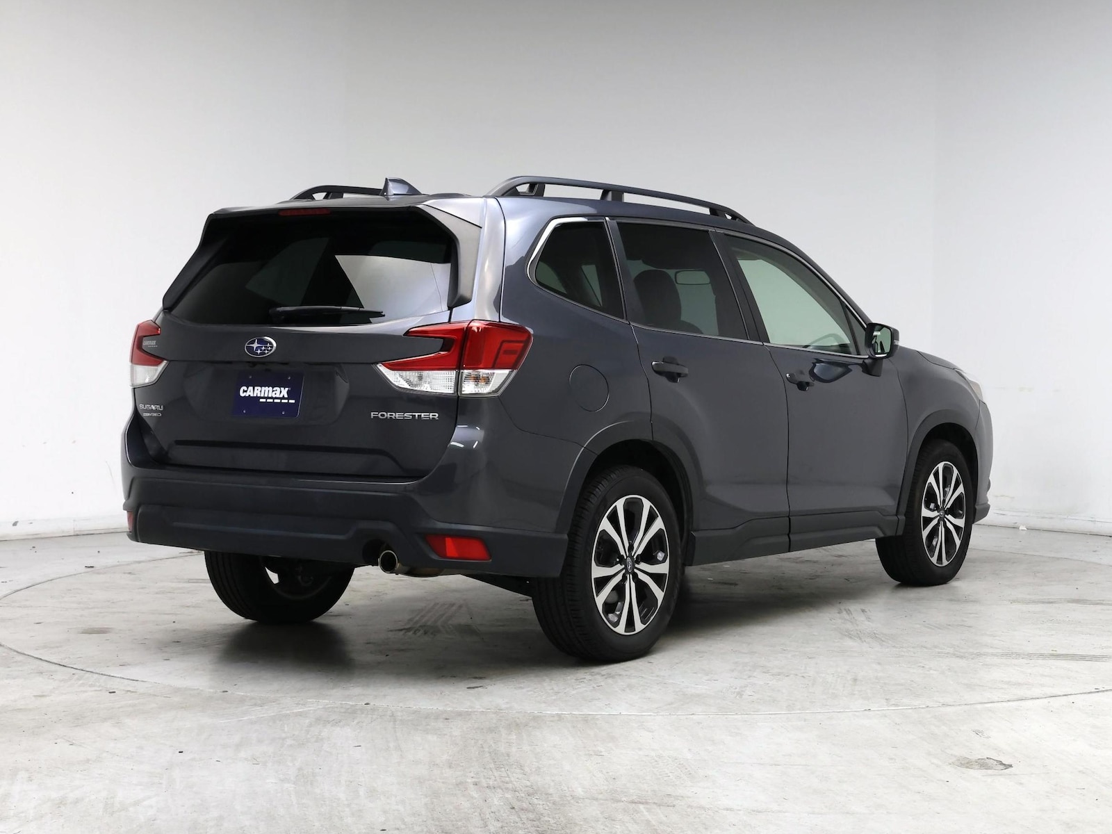 2022 Subaru Forester Limited - Photo 9