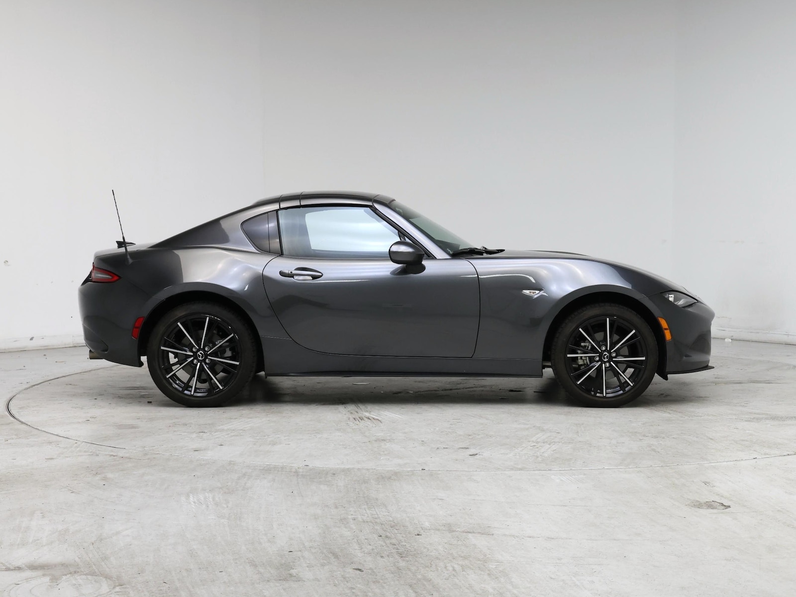 2025 Mazda MX-5 Miata RF Grand Touring - Photo 8