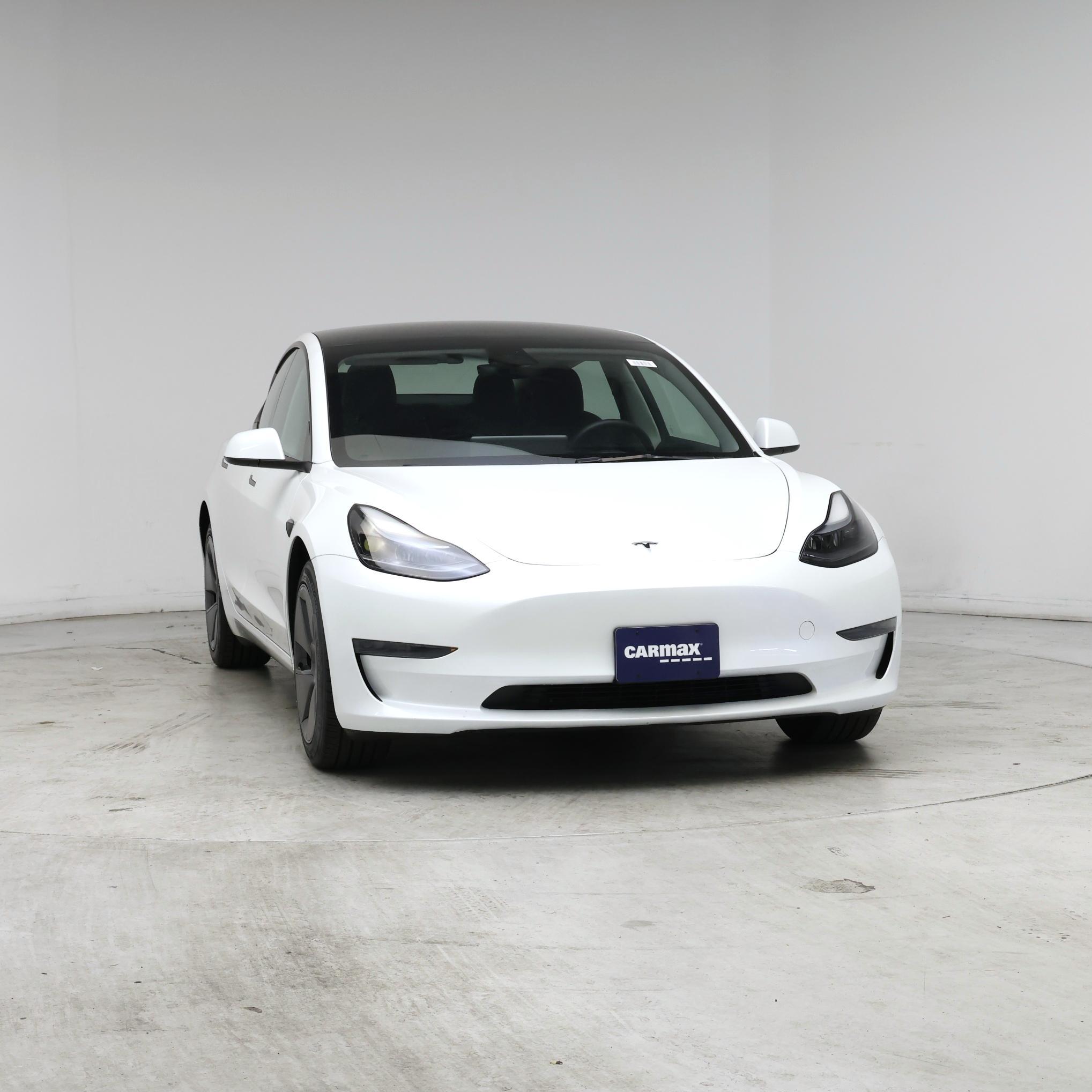 Thumbnail: 2023 Tesla Model 3 - 5