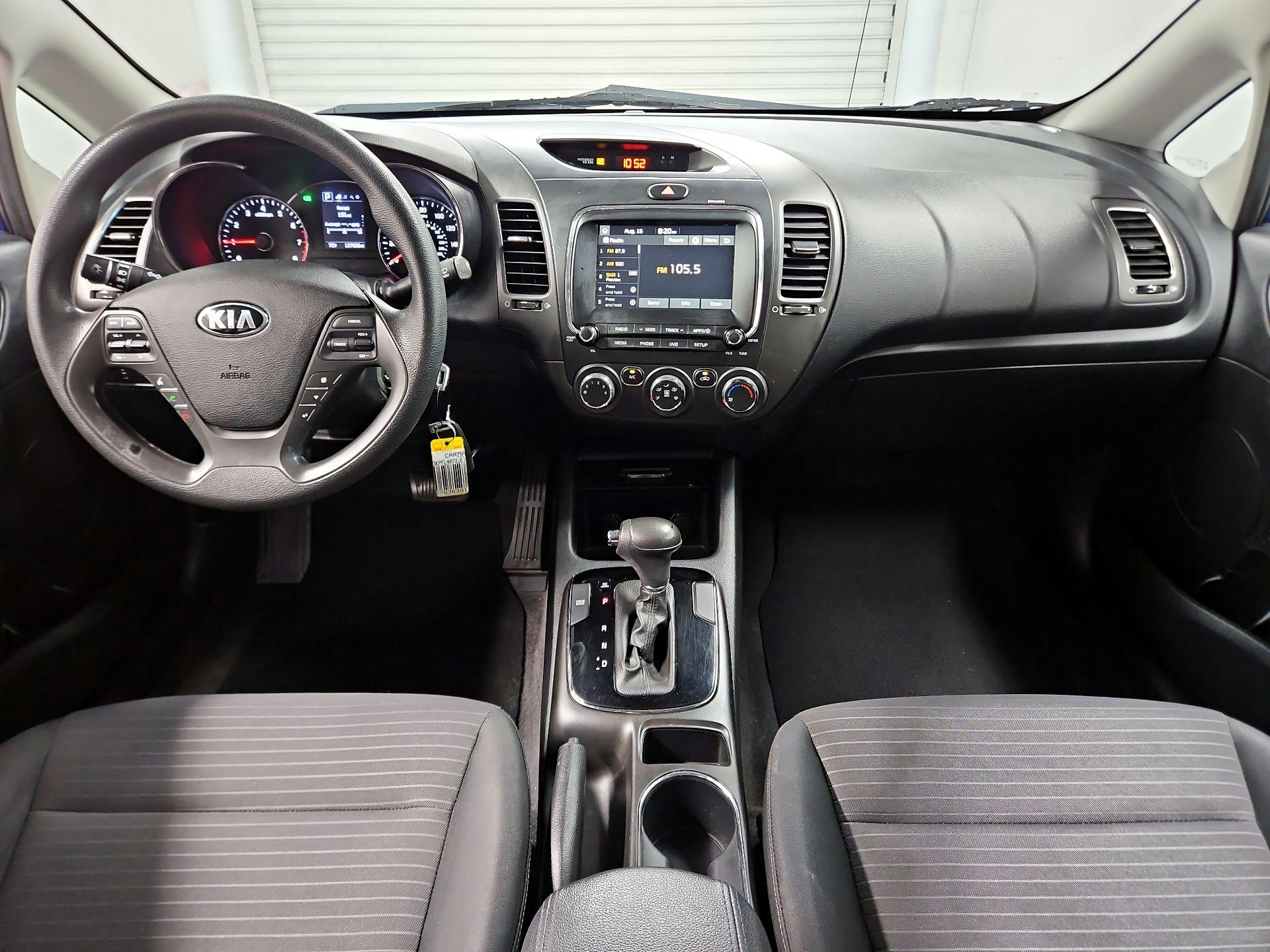 Thumbnail: 2018 Kia Forte - 9