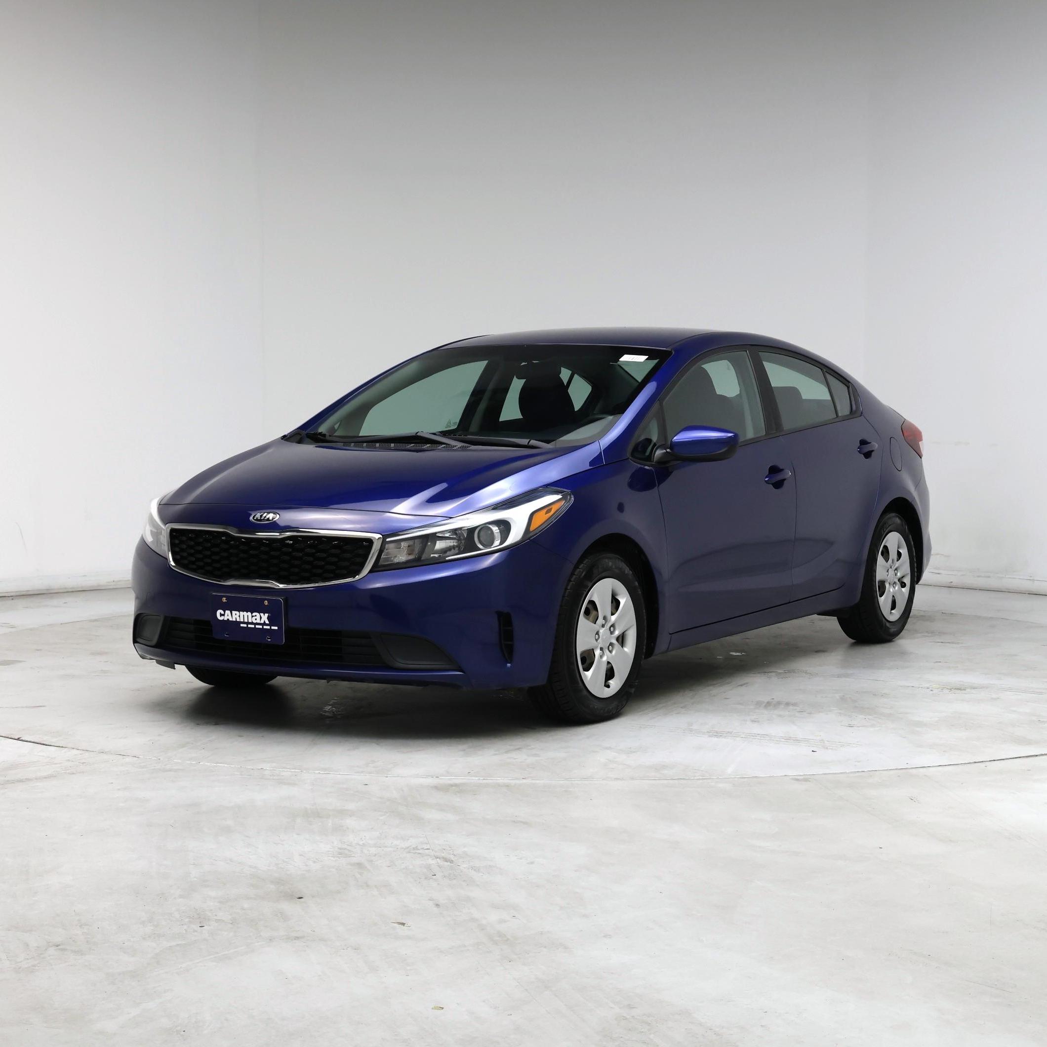 Thumbnail: 2018 Kia Forte - 4