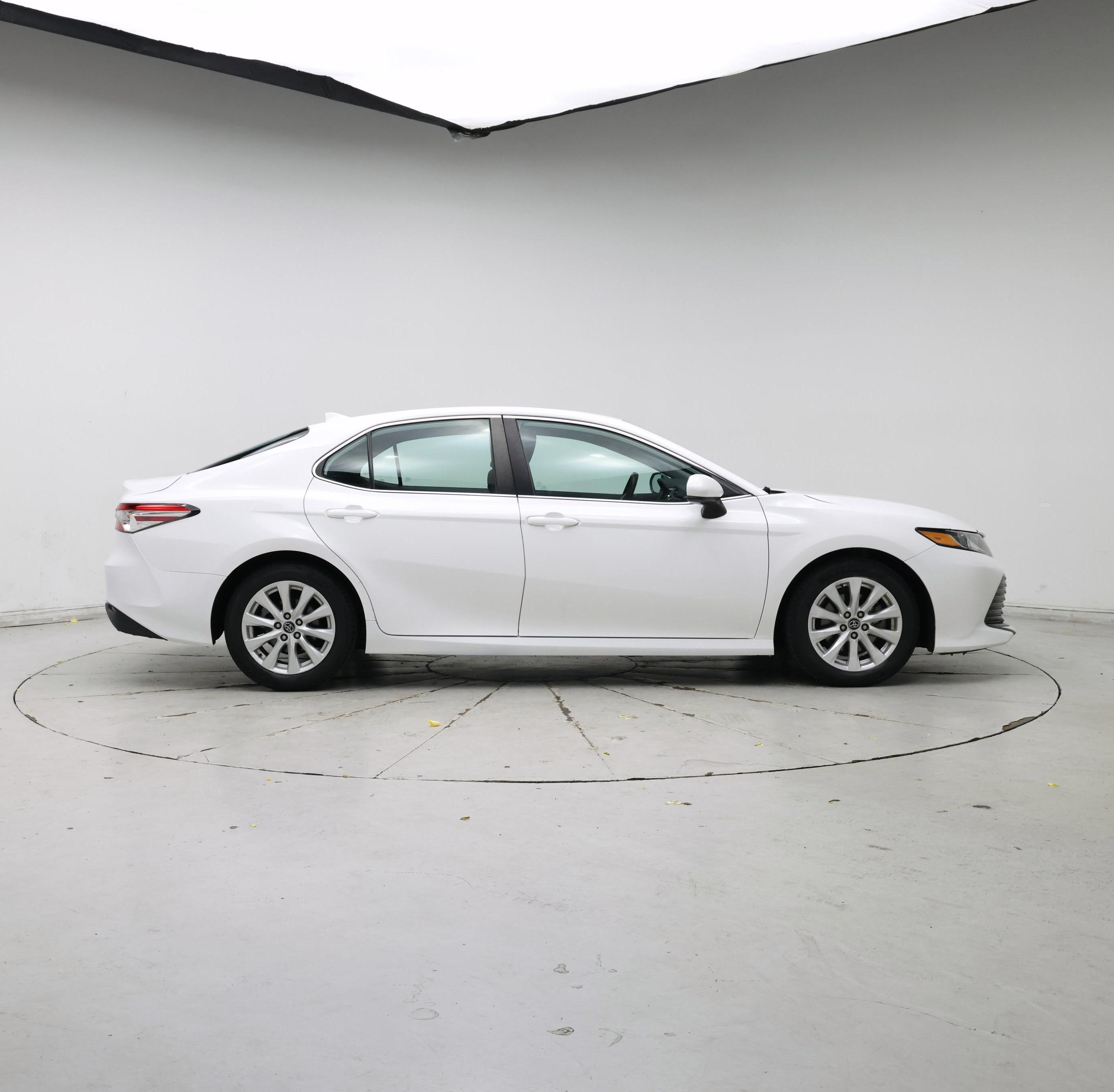 Thumbnail: 2020 Toyota Camry - 7