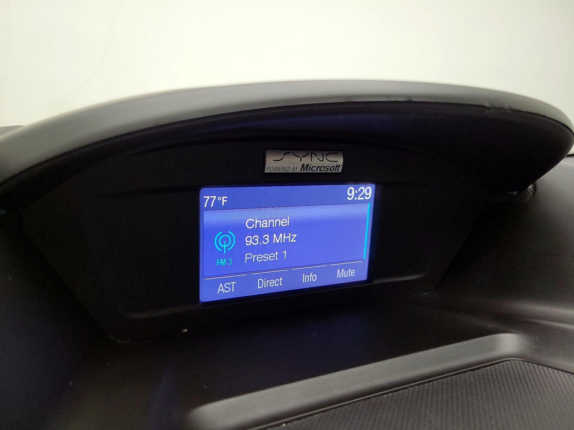 Thumbnail: 2014 Ford Escape - 15