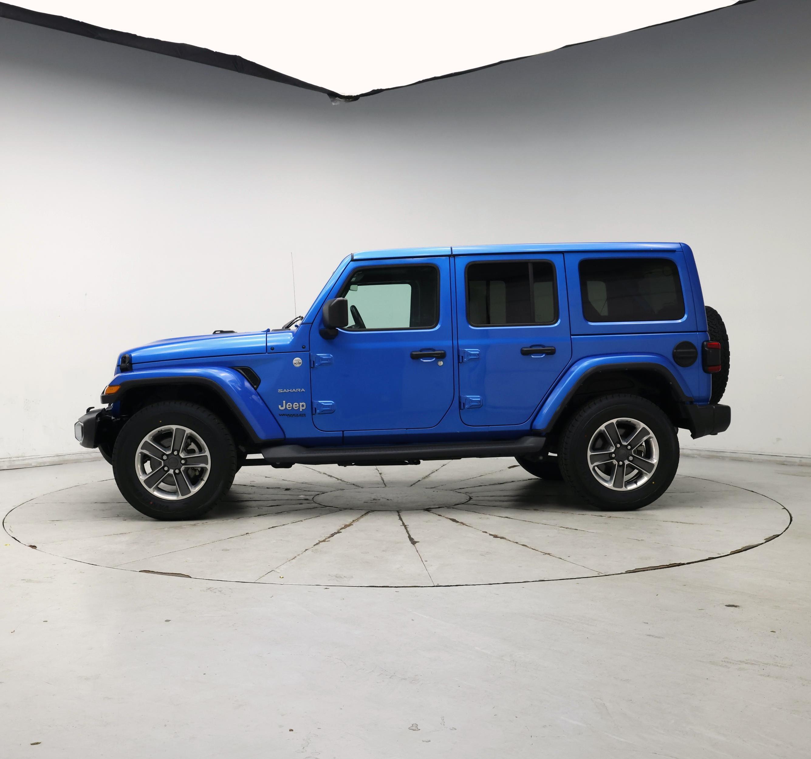 Thumbnail: 2022 Jeep Wrangler - 3