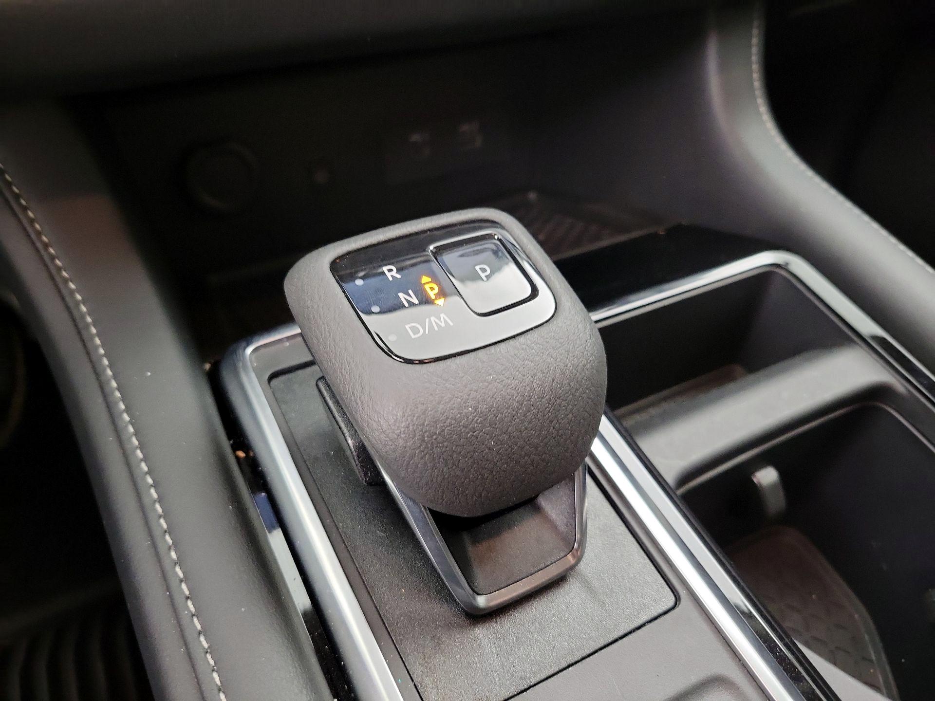 Thumbnail: 2024 Nissan Pathfinder - 16