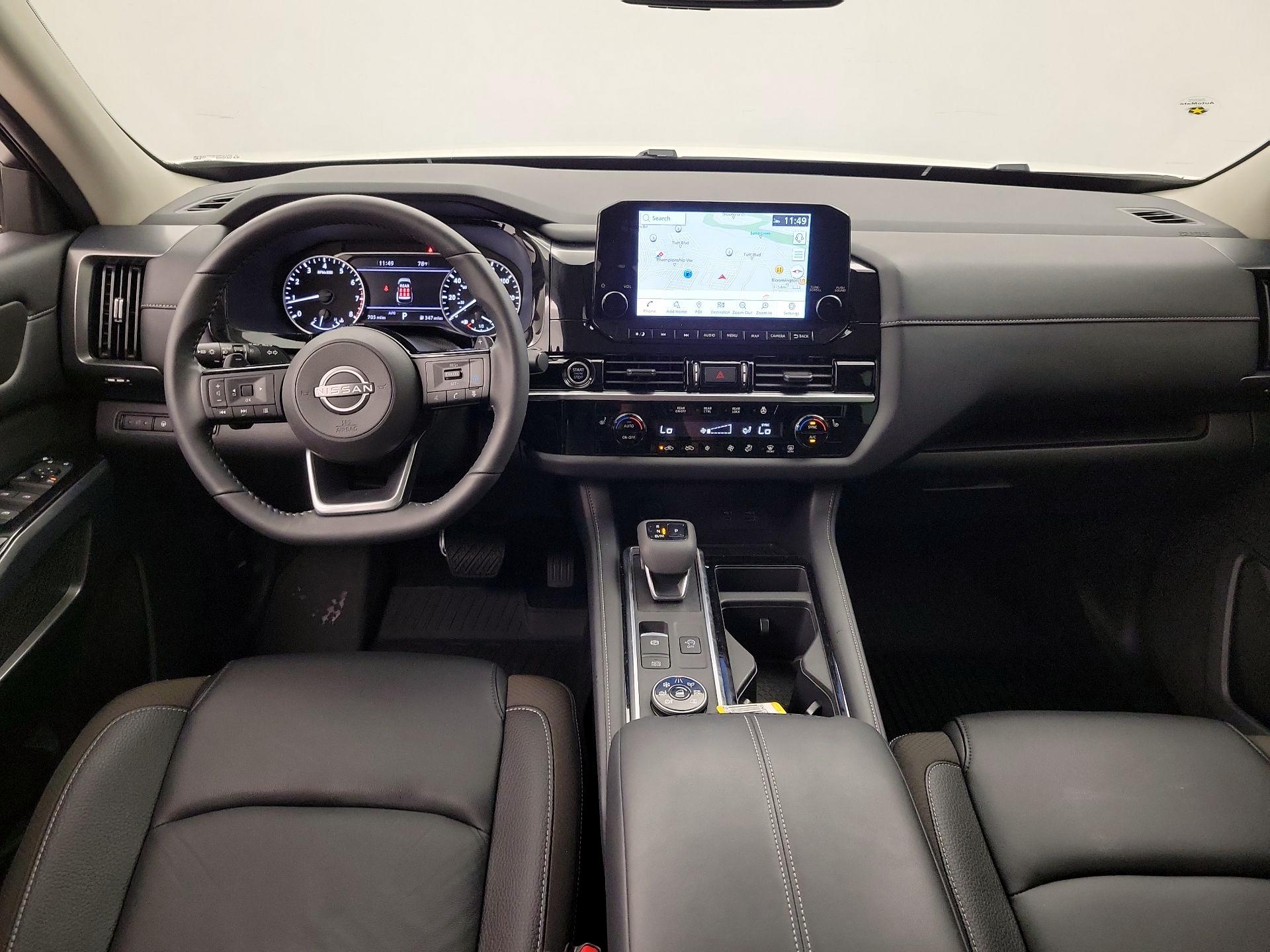 Thumbnail: 2024 Nissan Pathfinder - 8