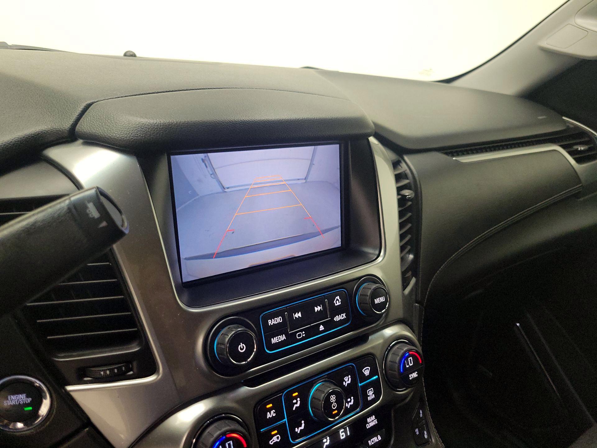 Thumbnail: 2015 Chevrolet Suburban - 15