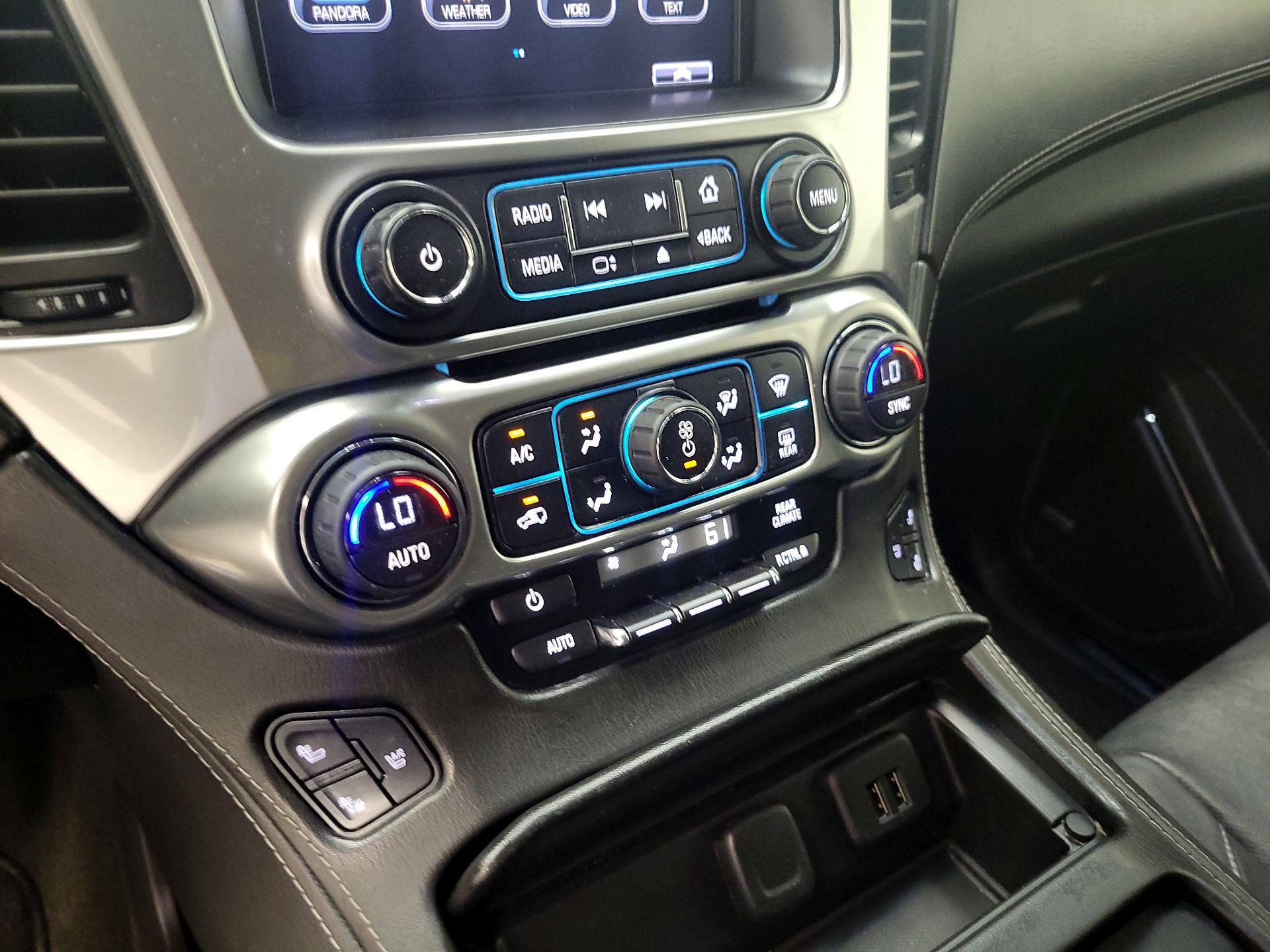 Thumbnail: 2015 Chevrolet Suburban - 17