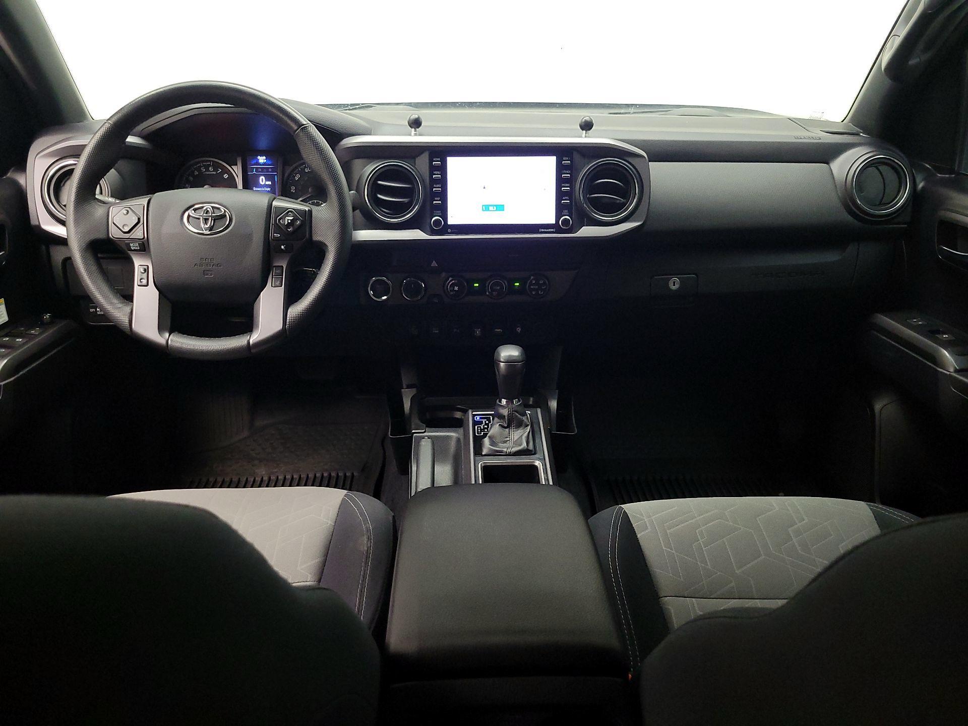 Thumbnail: 2020 Toyota Tacoma - 9