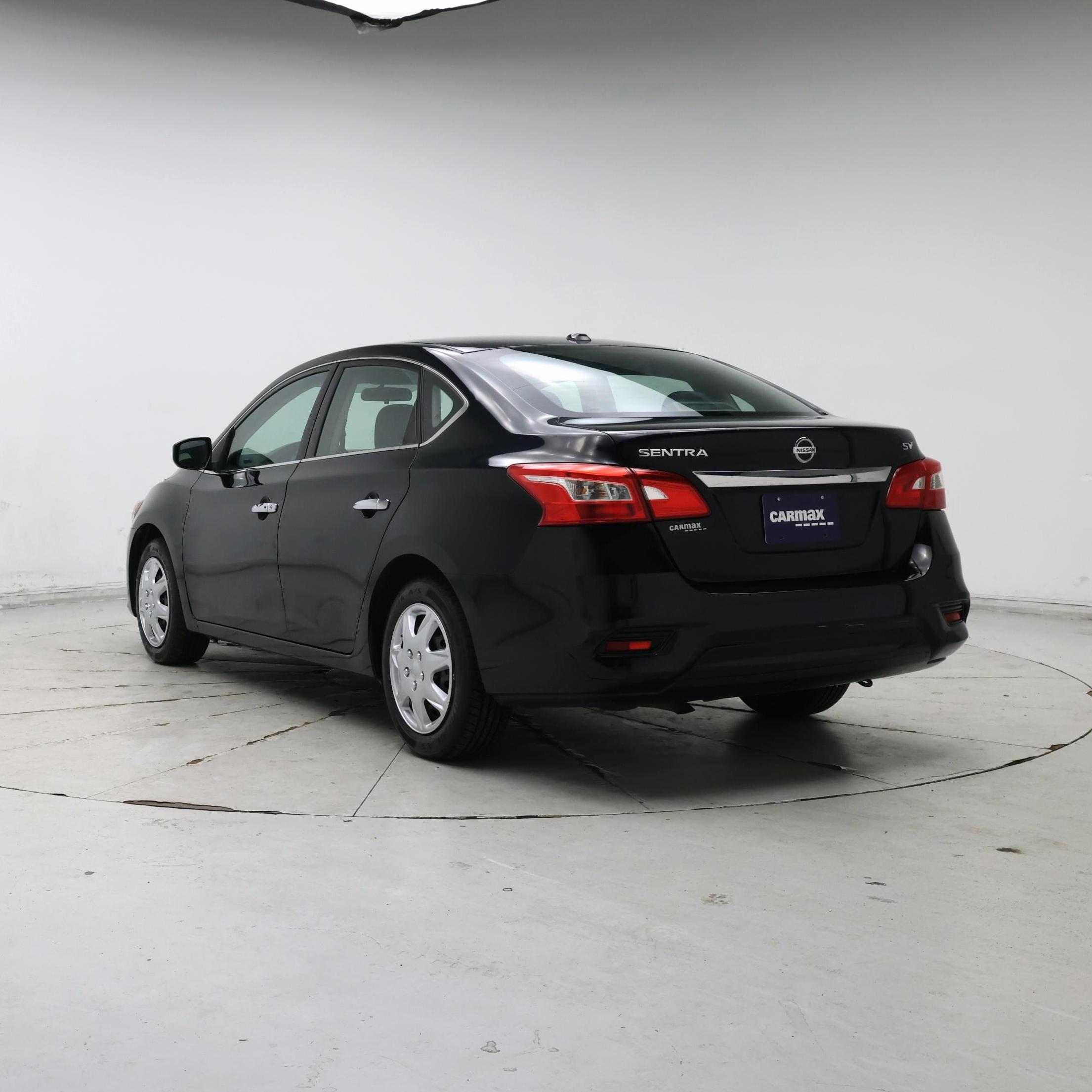 Thumbnail: 2017 Nissan Sentra - 2