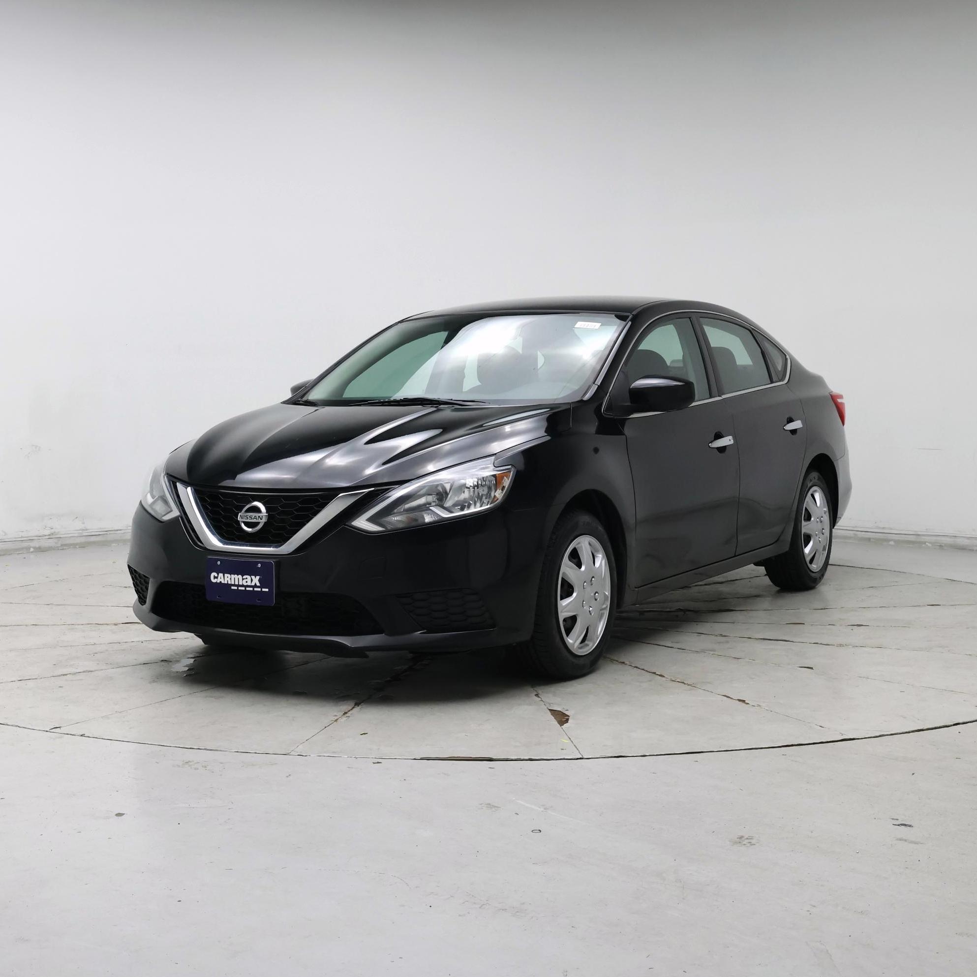 Thumbnail: 2017 Nissan Sentra - 4