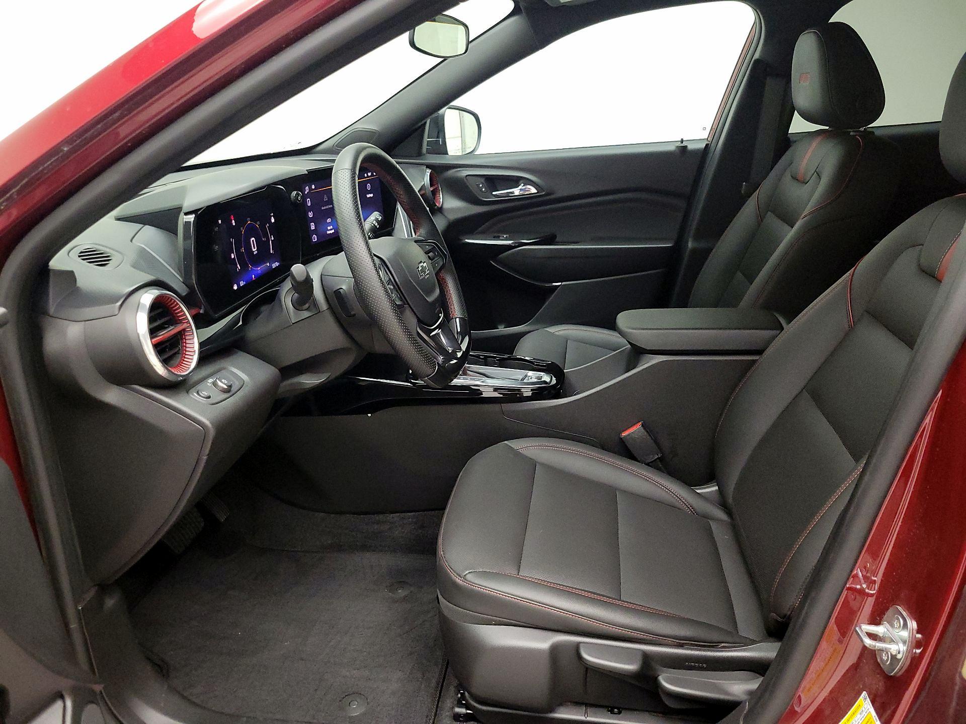 Thumbnail: 2024 Chevrolet Trax - 11
