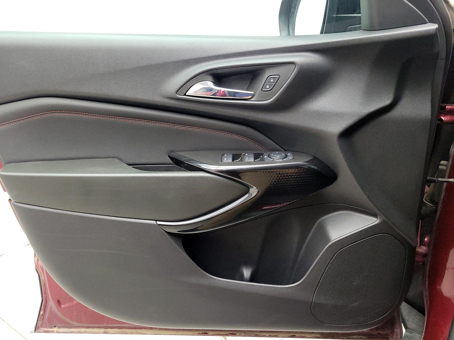 Thumbnail: 2024 Chevrolet Trax - 12