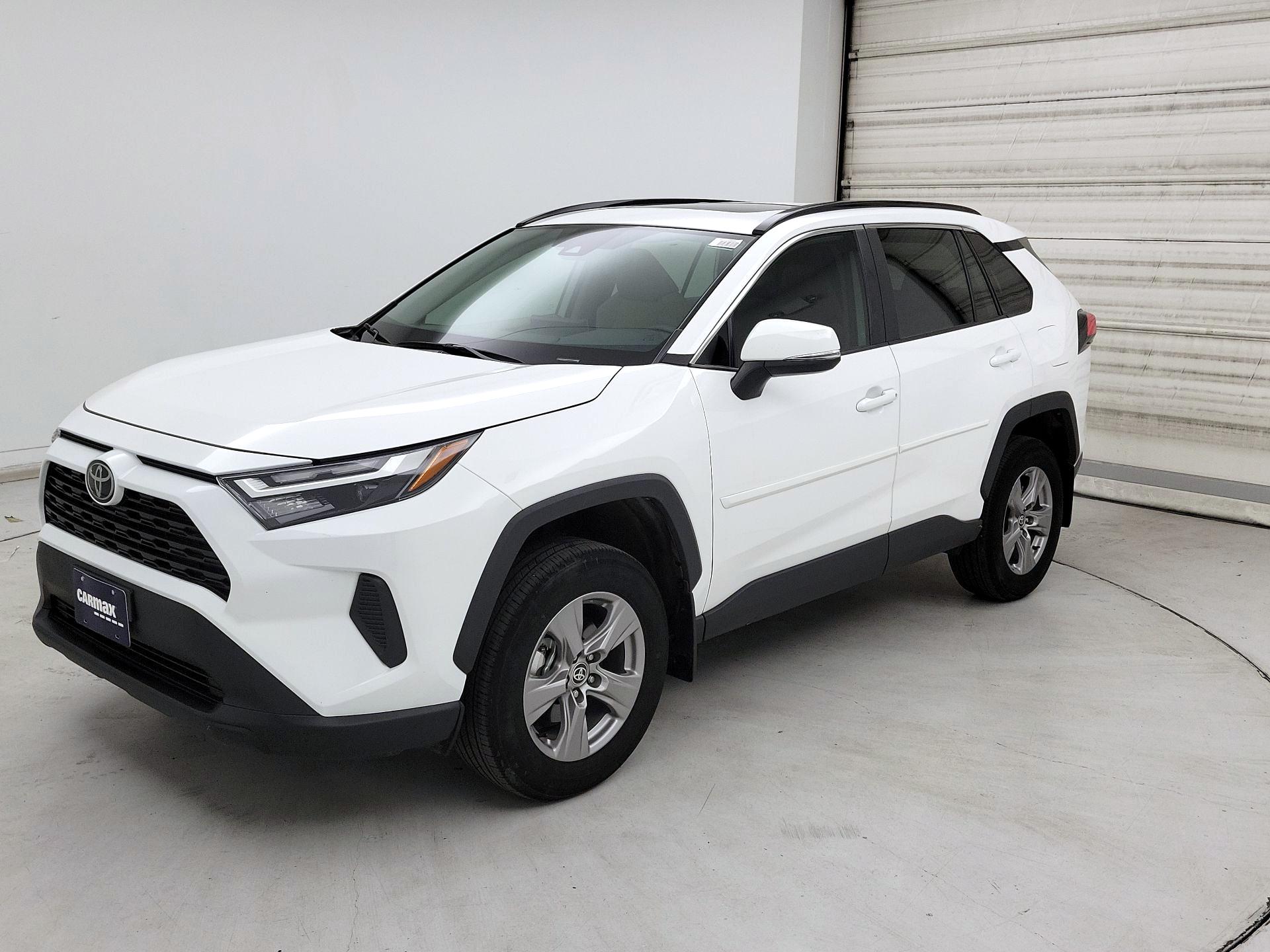 Thumbnail: 2023 Toyota RAV4 - 3