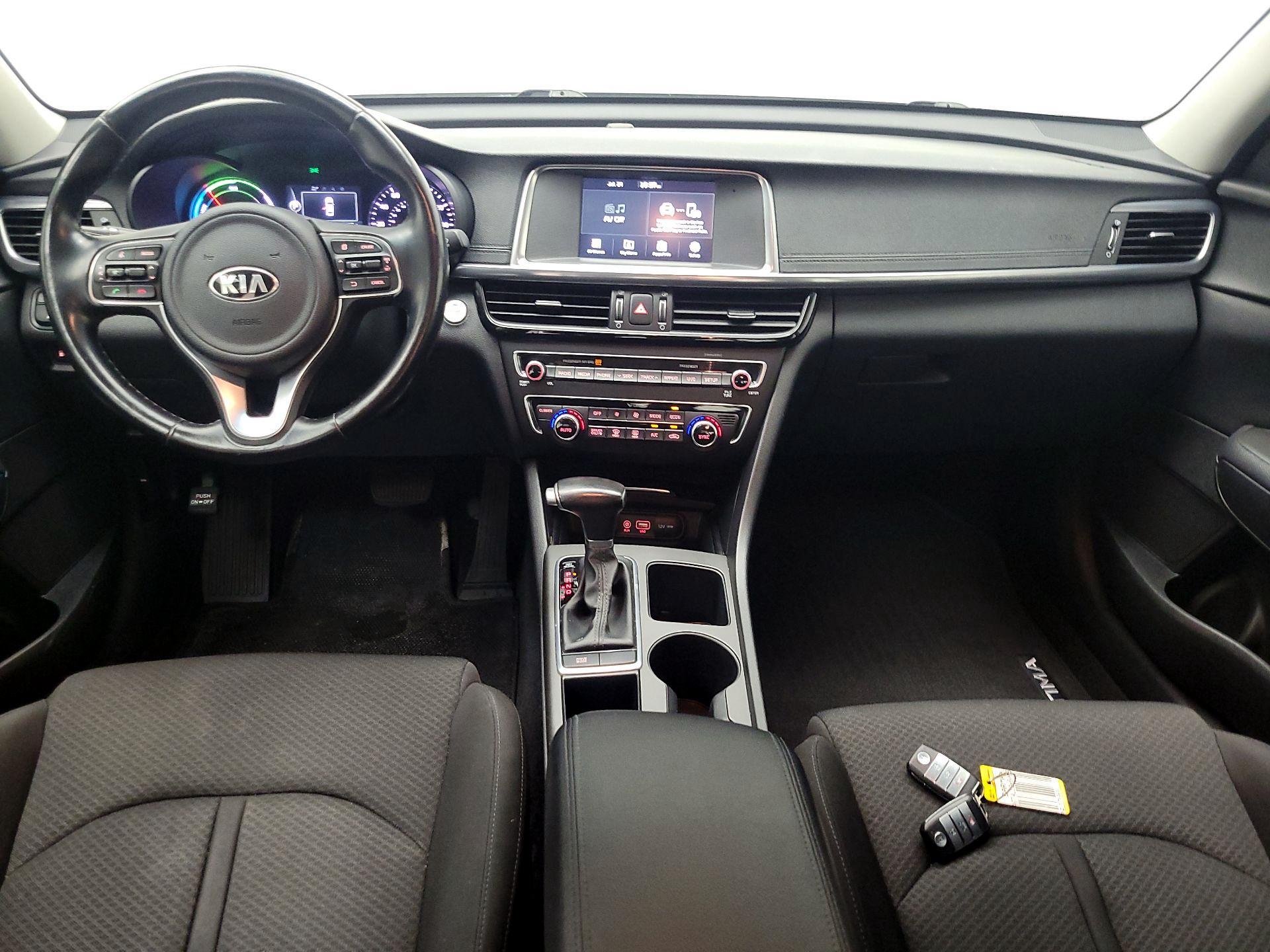 Thumbnail: 2017 Kia Optima - 9