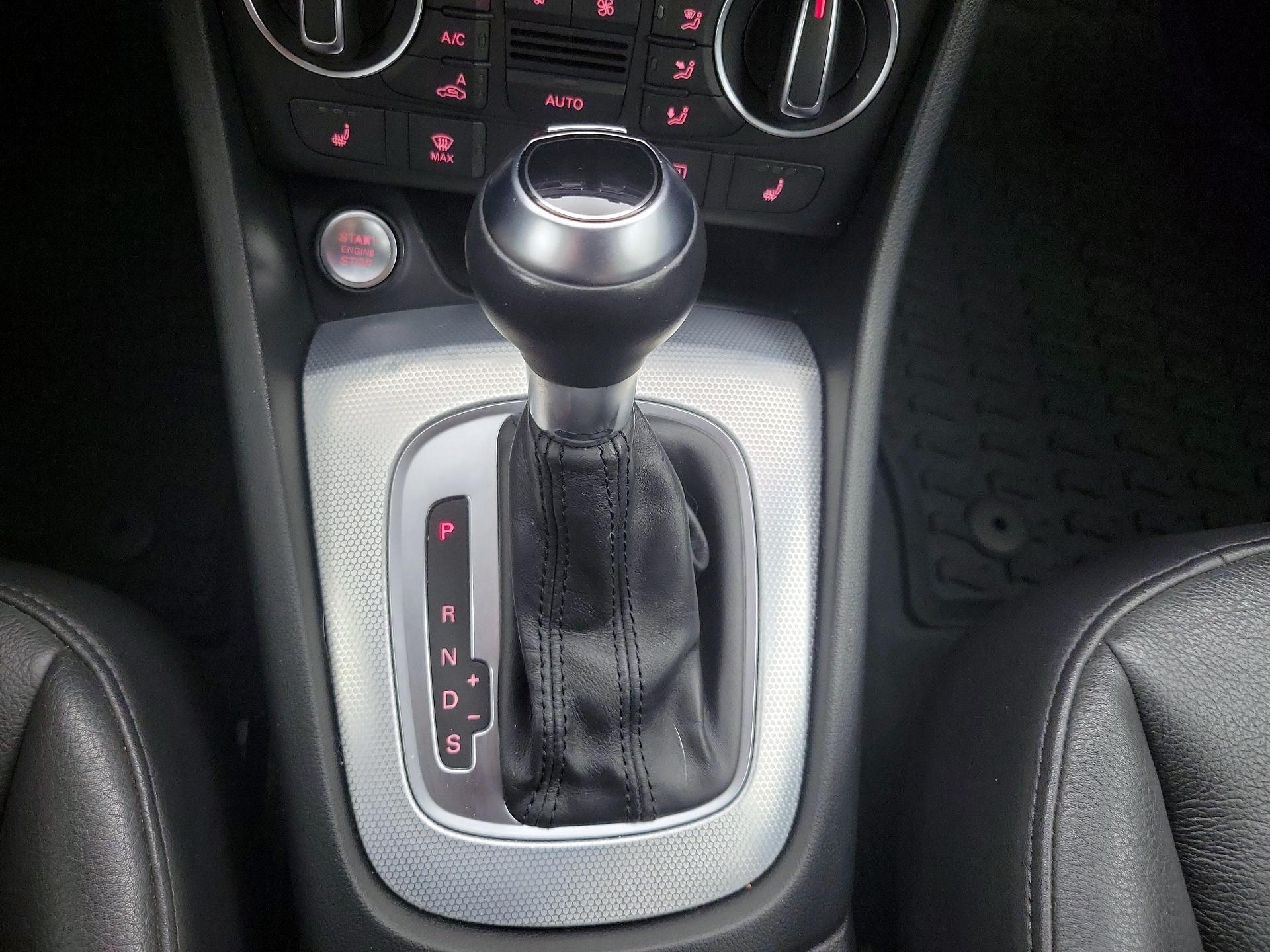 Thumbnail: 2018 Audi Q3 - 18