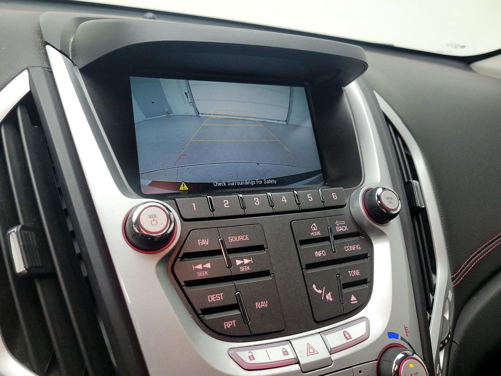 Thumbnail: 2015 GMC Terrain - 14
