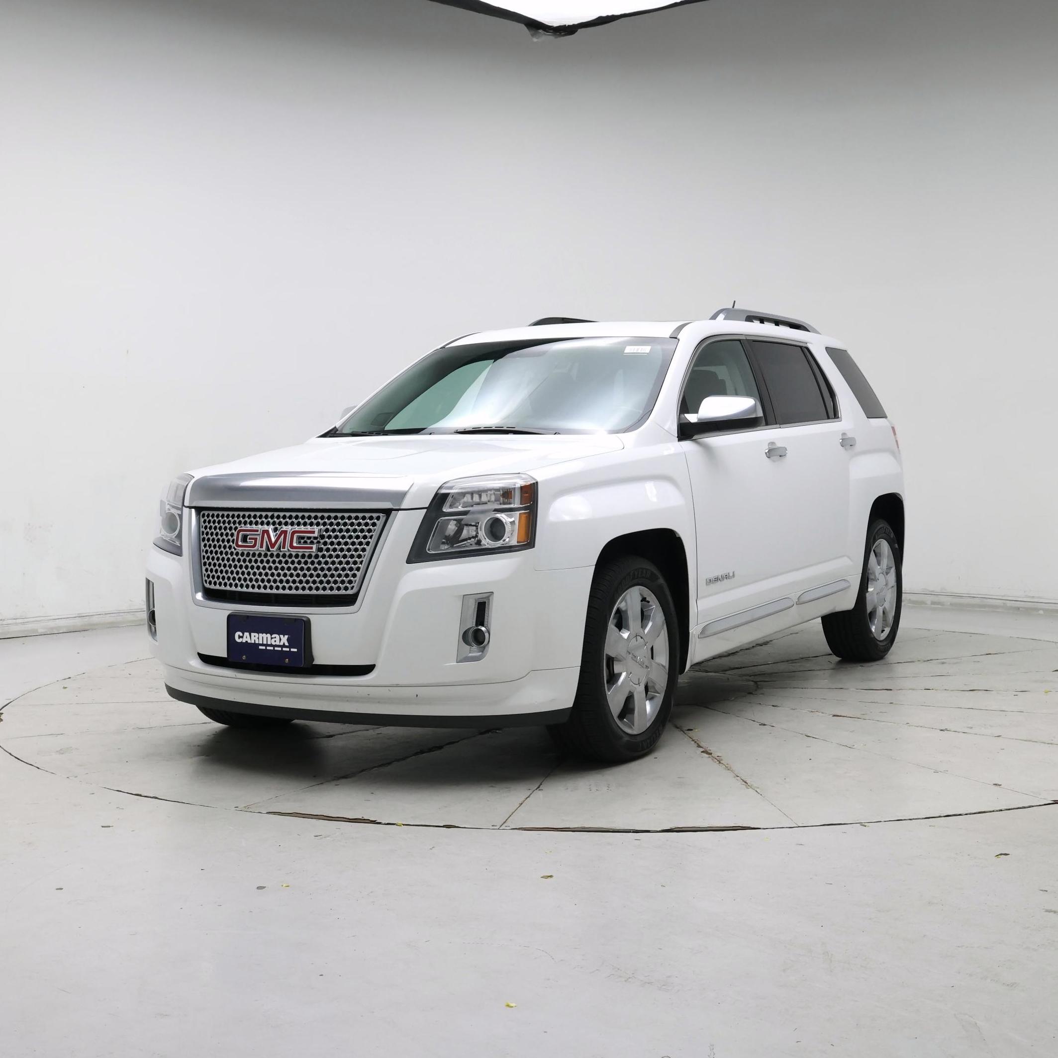 Thumbnail: 2015 GMC Terrain - 4
