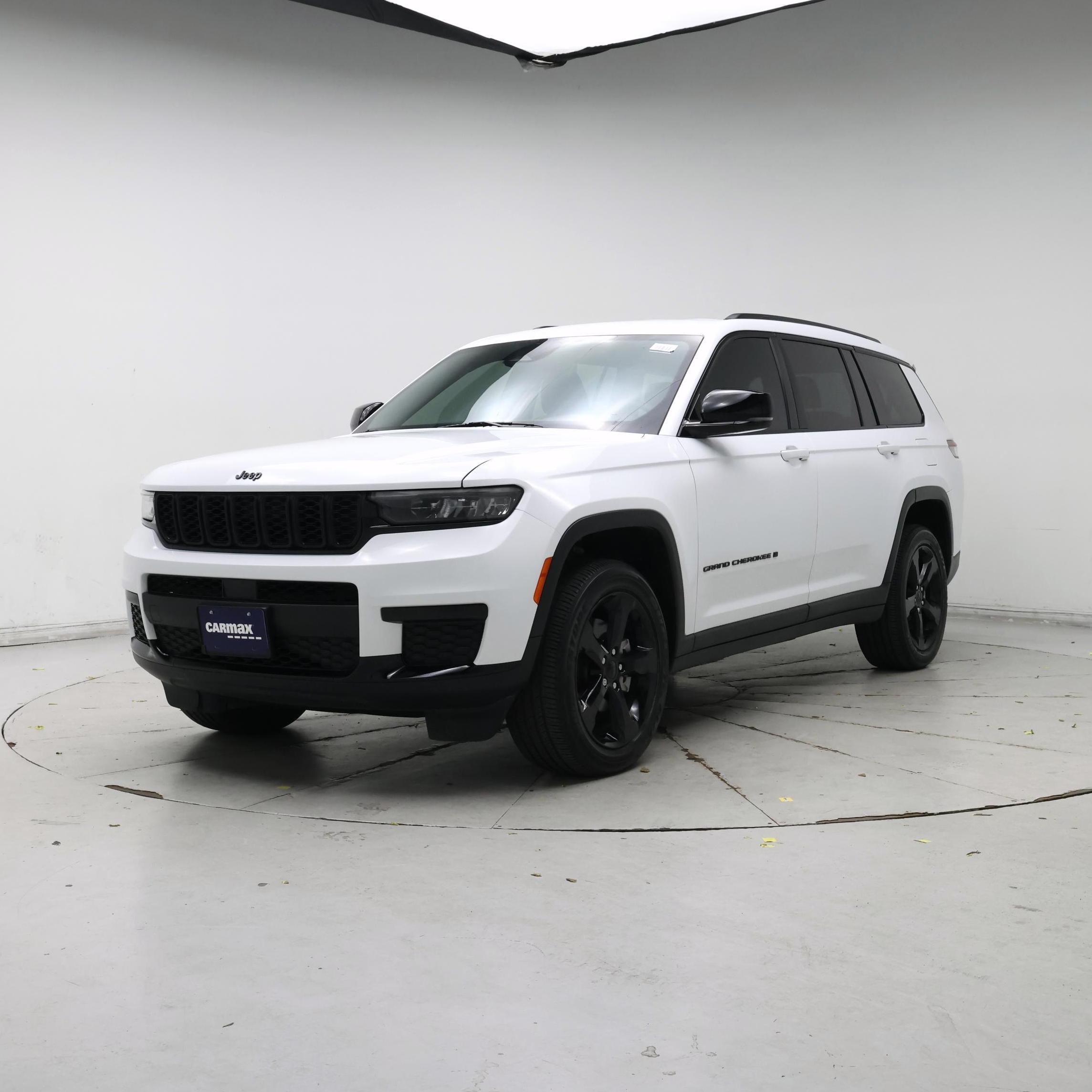 Thumbnail: 2023 Jeep Grand Cherokee L - 4