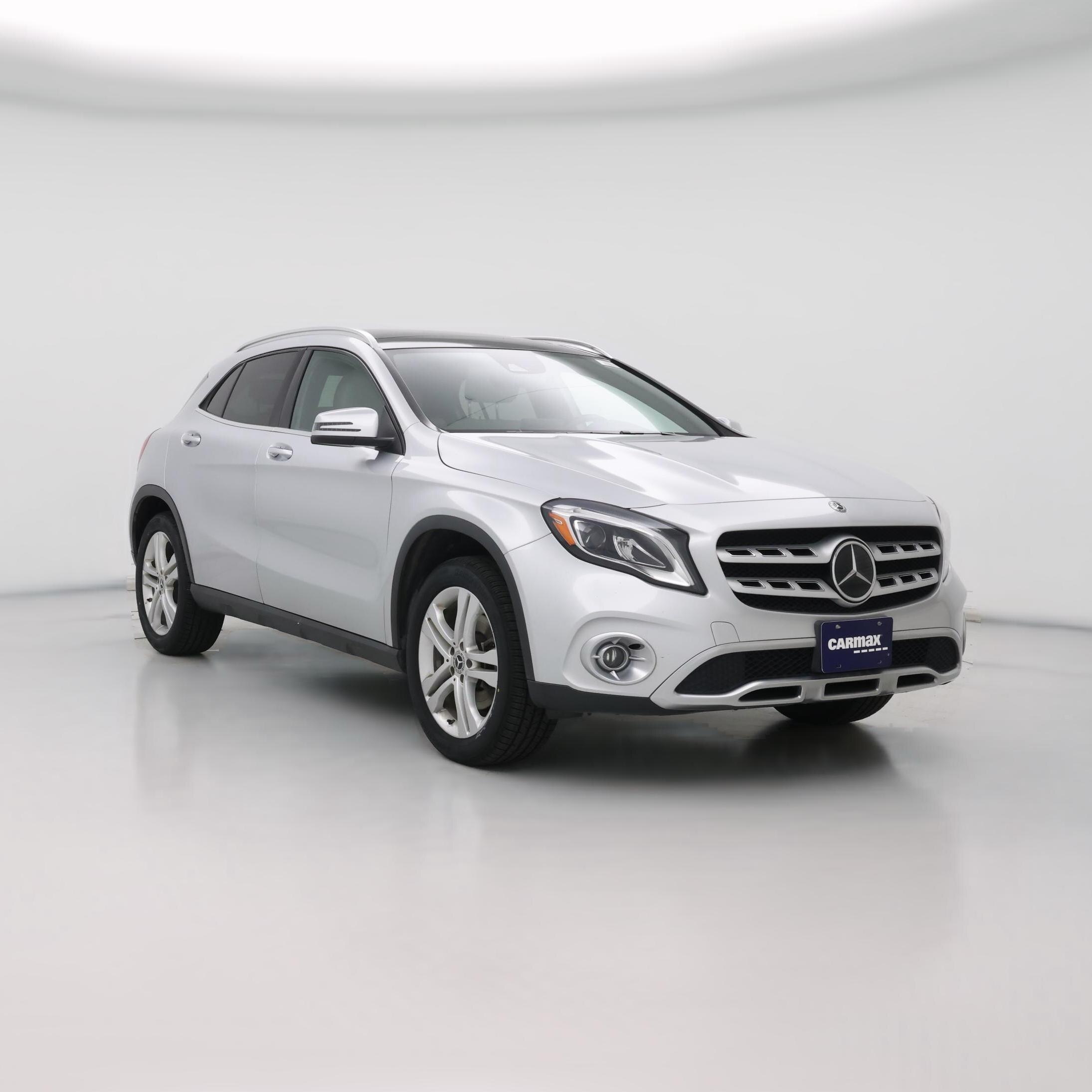 Thumbnail: 2019 Mercedes-Benz GLA - 1