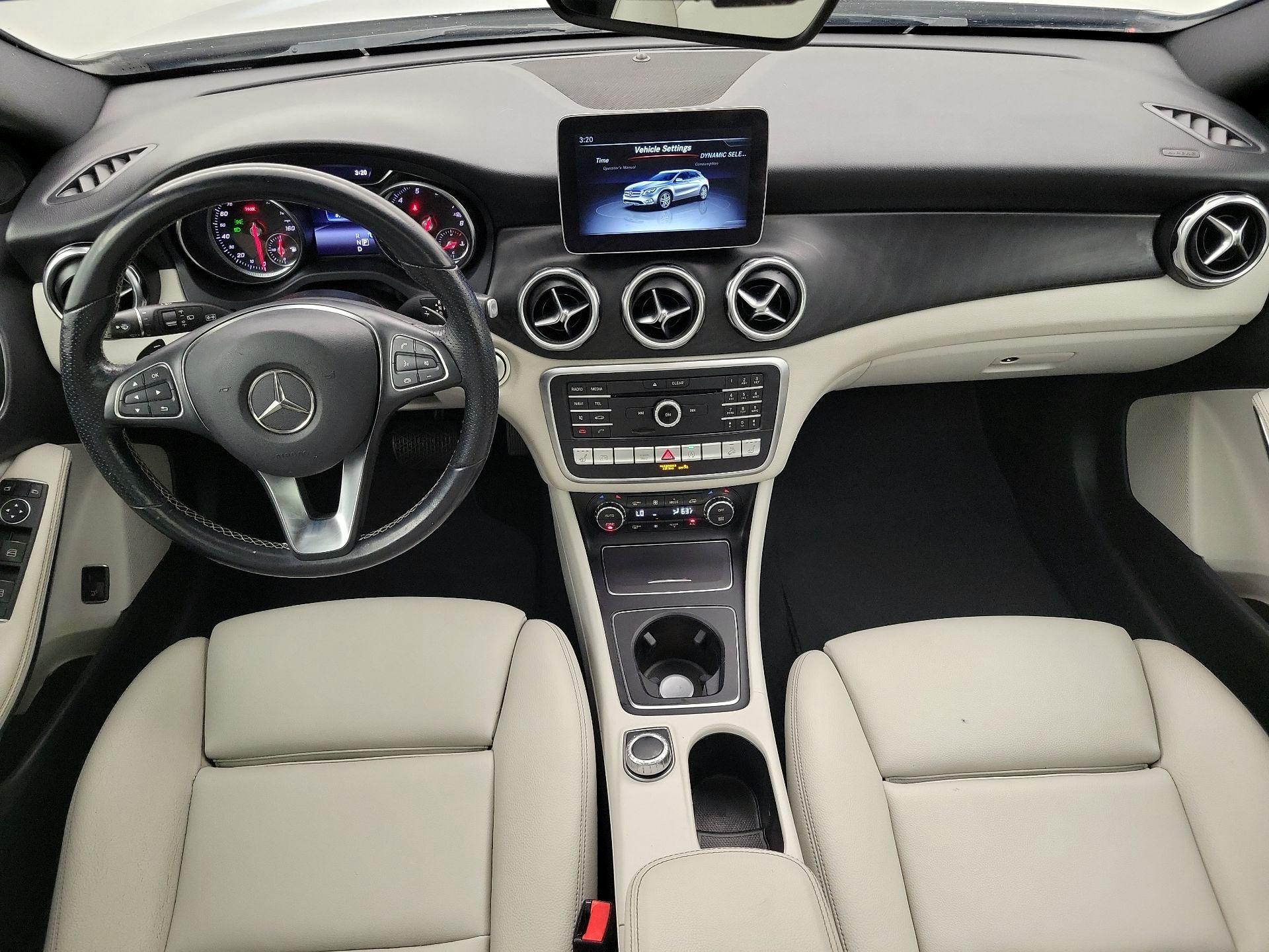 Thumbnail: 2019 Mercedes-Benz GLA - 9