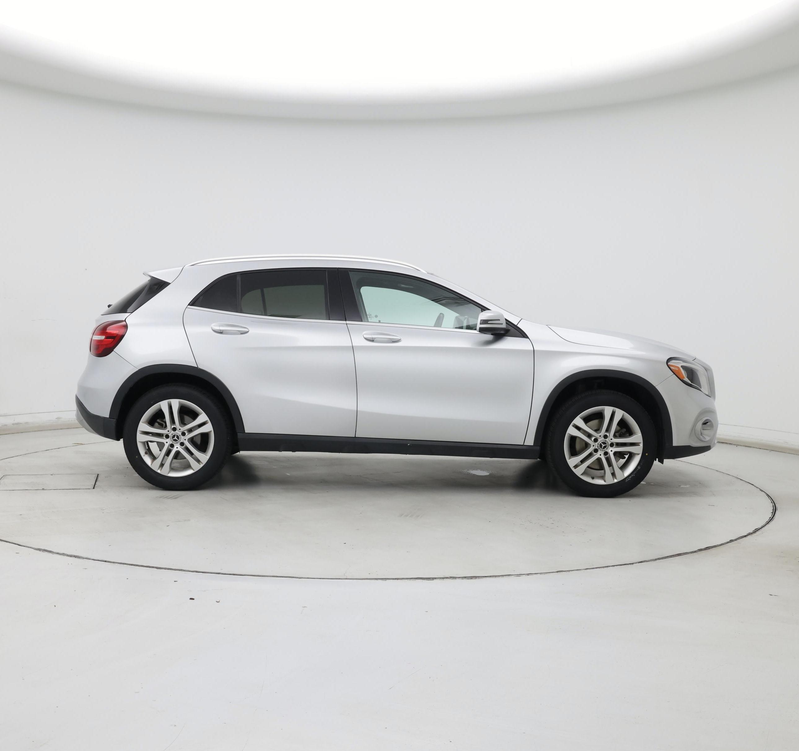 Thumbnail: 2019 Mercedes-Benz GLA - 7