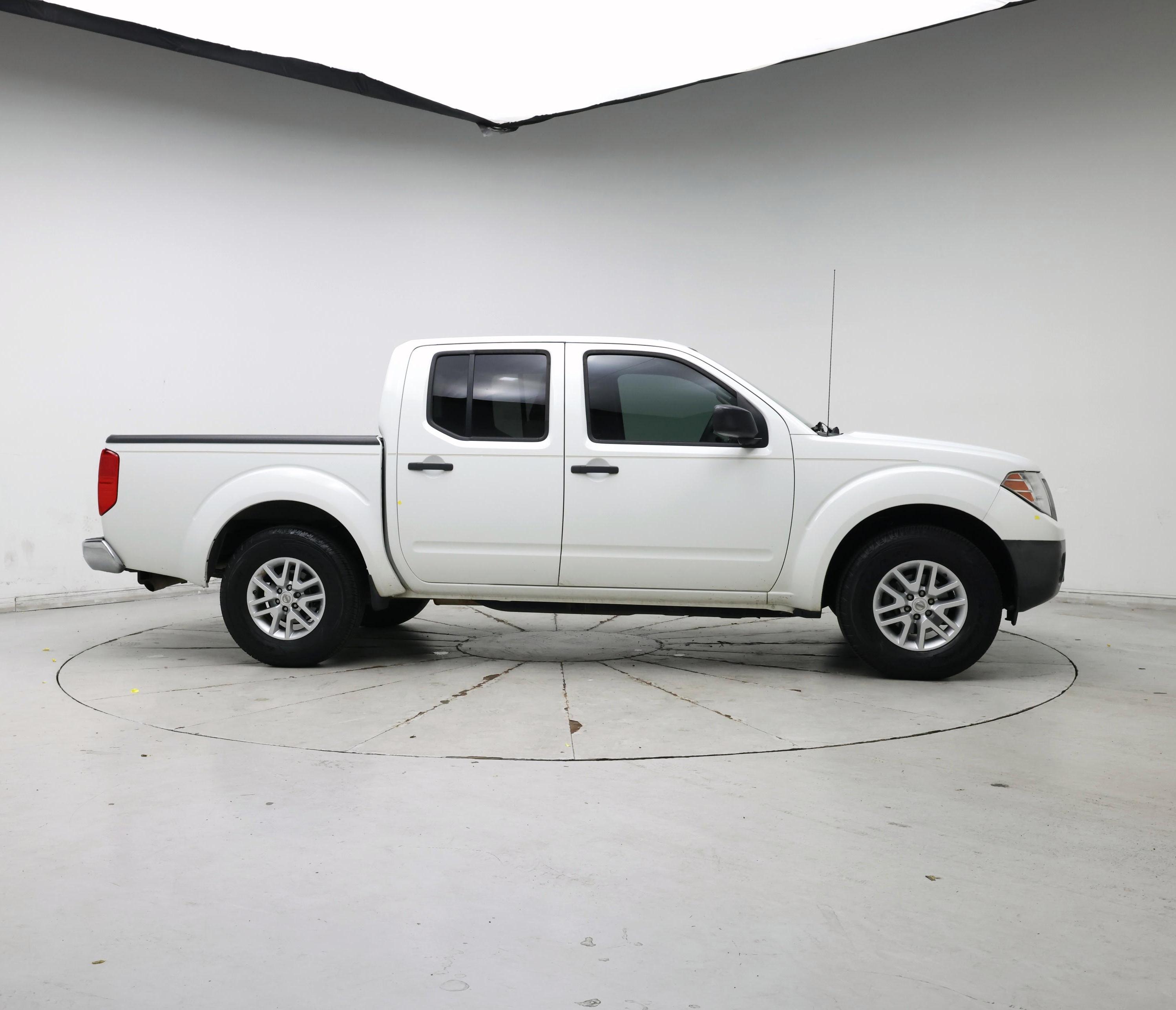 Thumbnail: 2016 Nissan Frontier - 7
