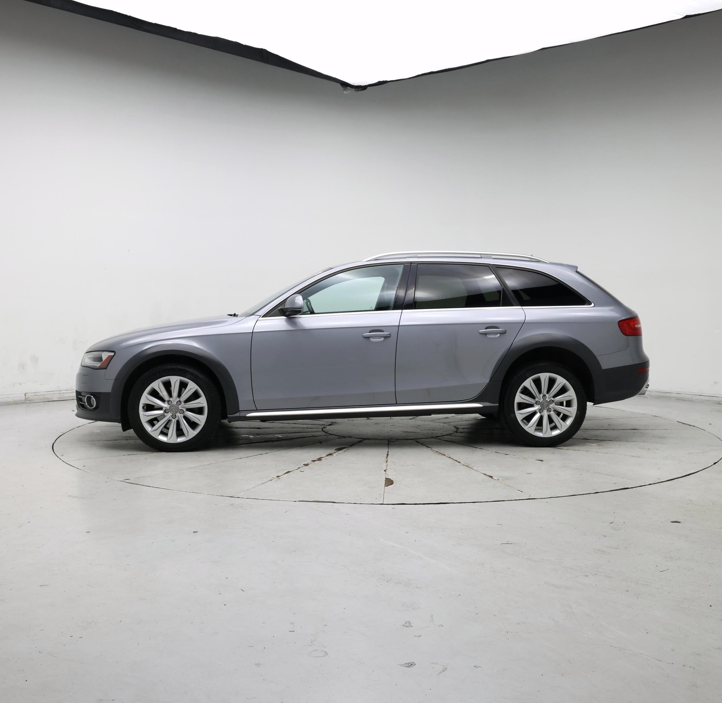Thumbnail: 2016 Audi Allroad - 3
