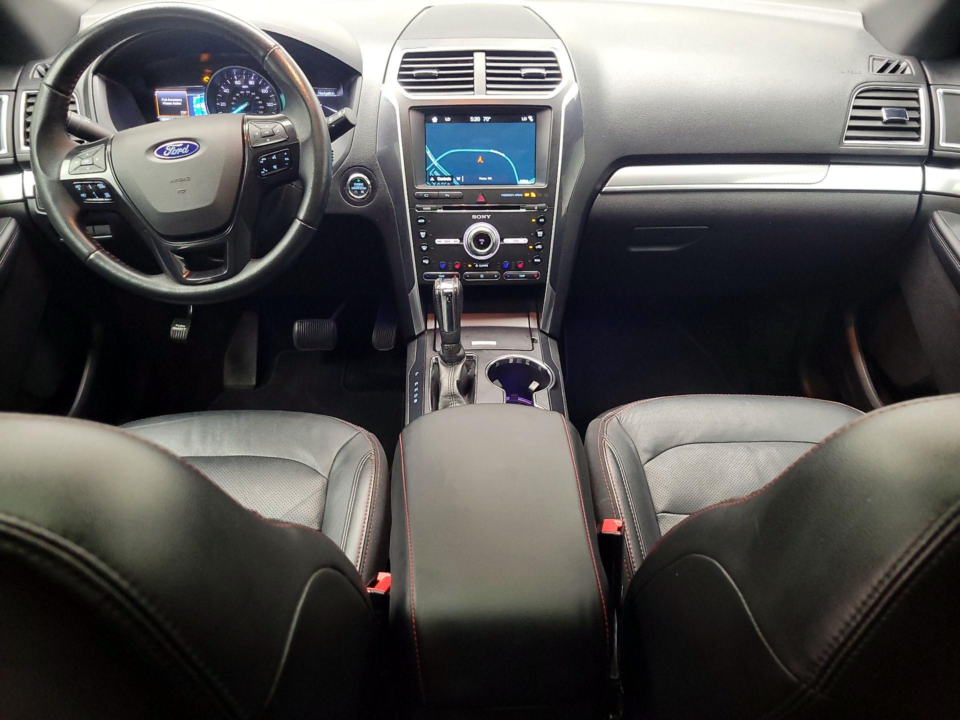 Thumbnail: 2017 Ford Explorer - 9