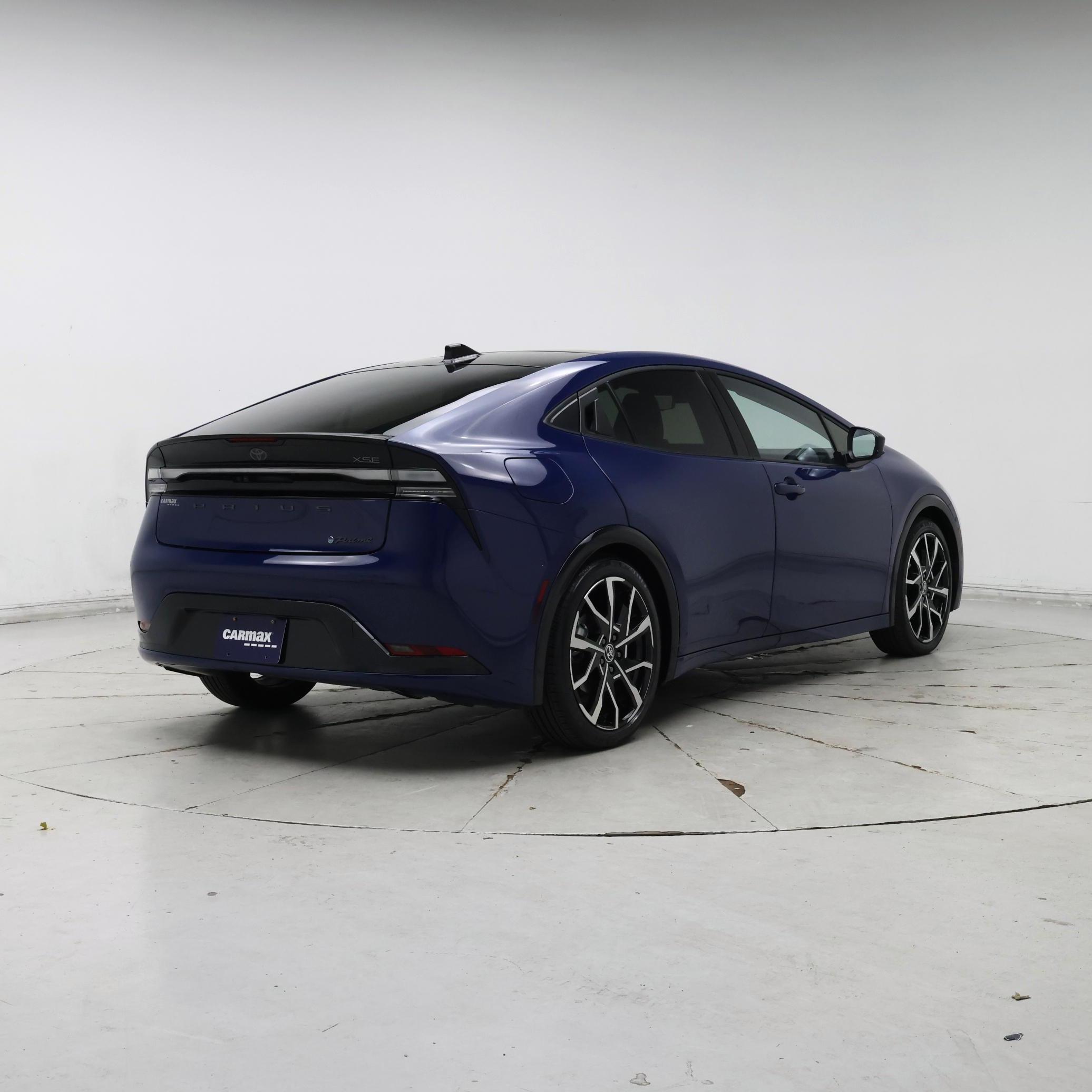 Thumbnail: 2024 Toyota Prius Prime - 8