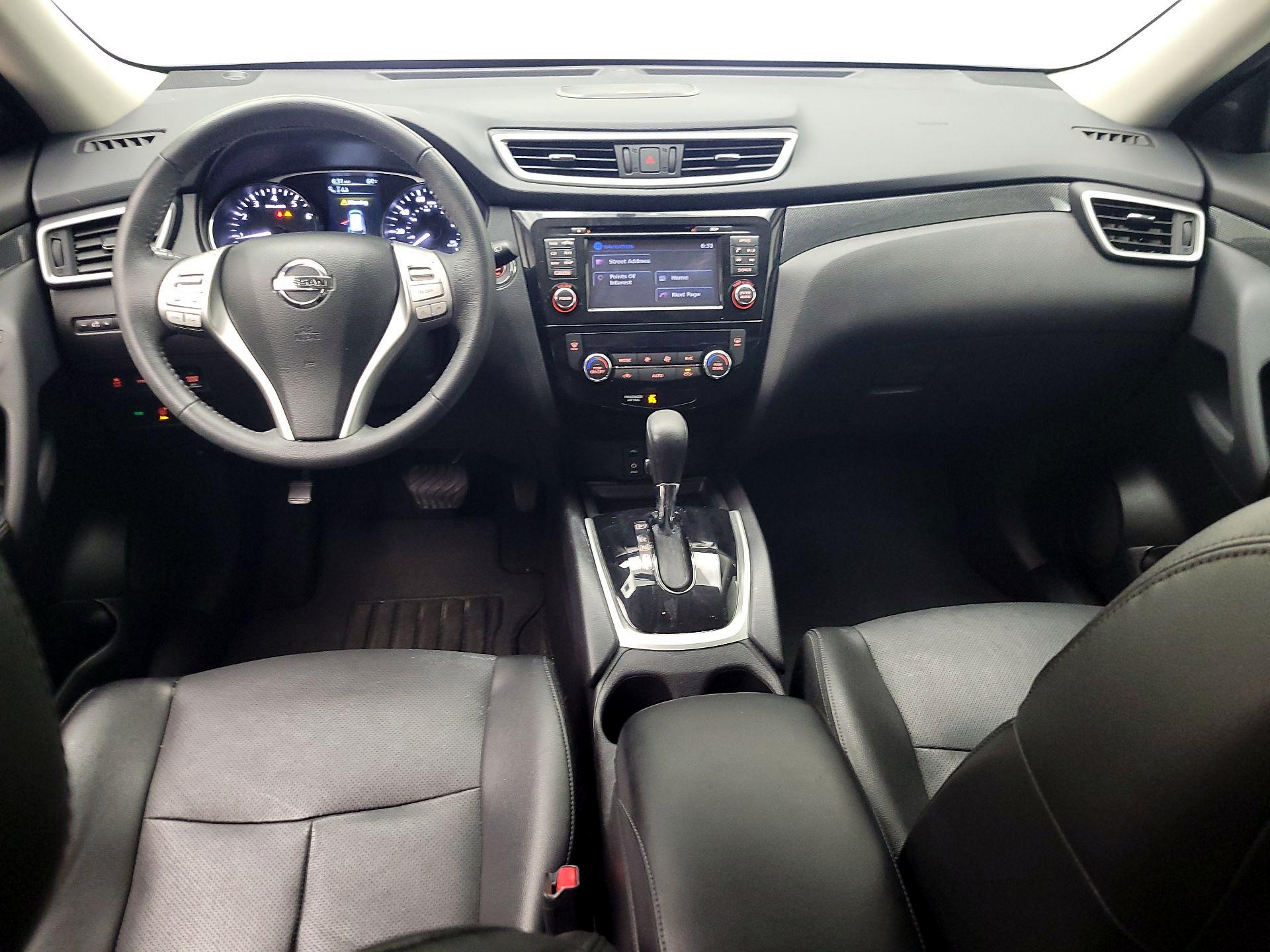 Thumbnail: 2015 Nissan Rogue - 9