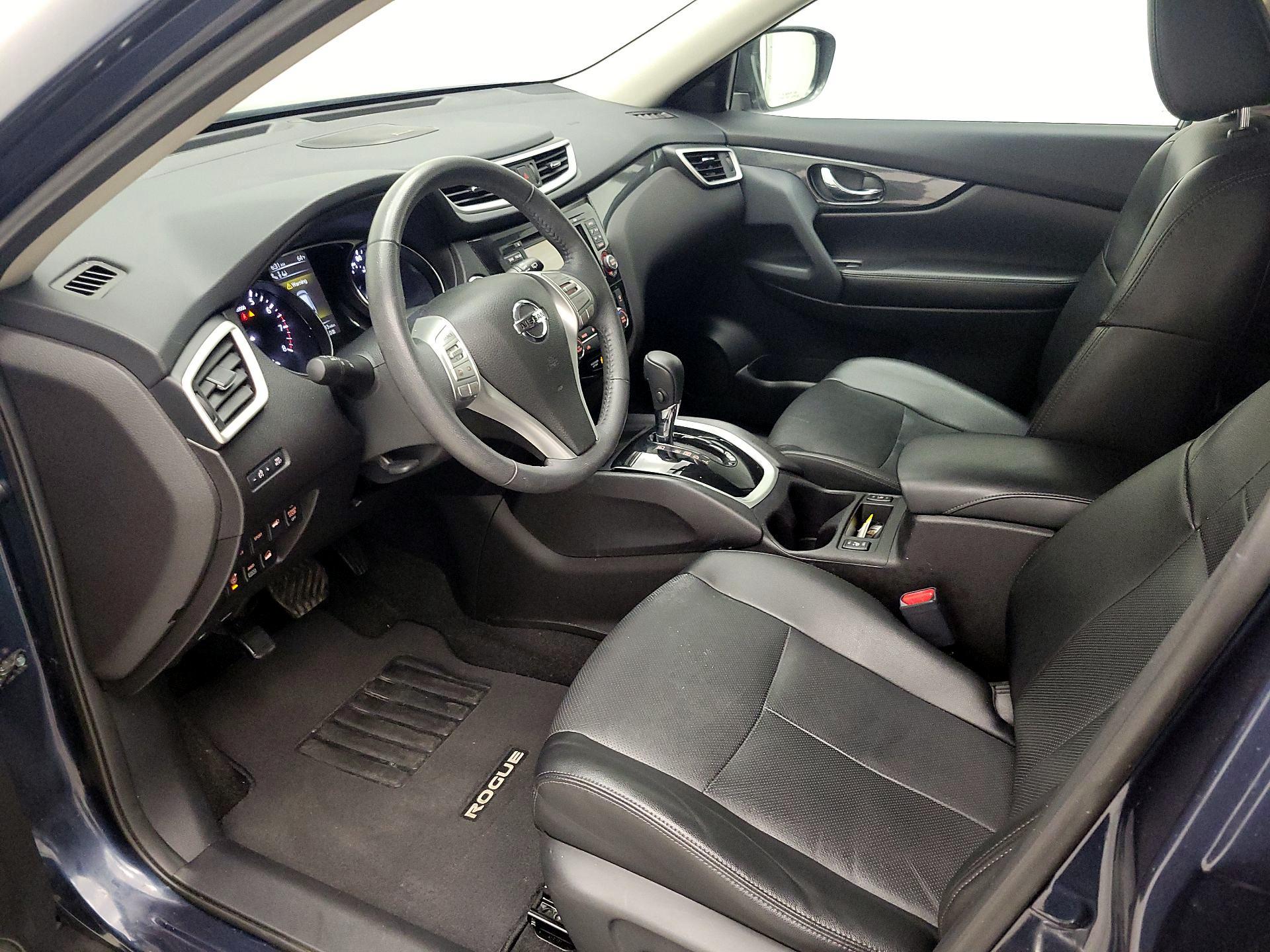 Thumbnail: 2015 Nissan Rogue - 11