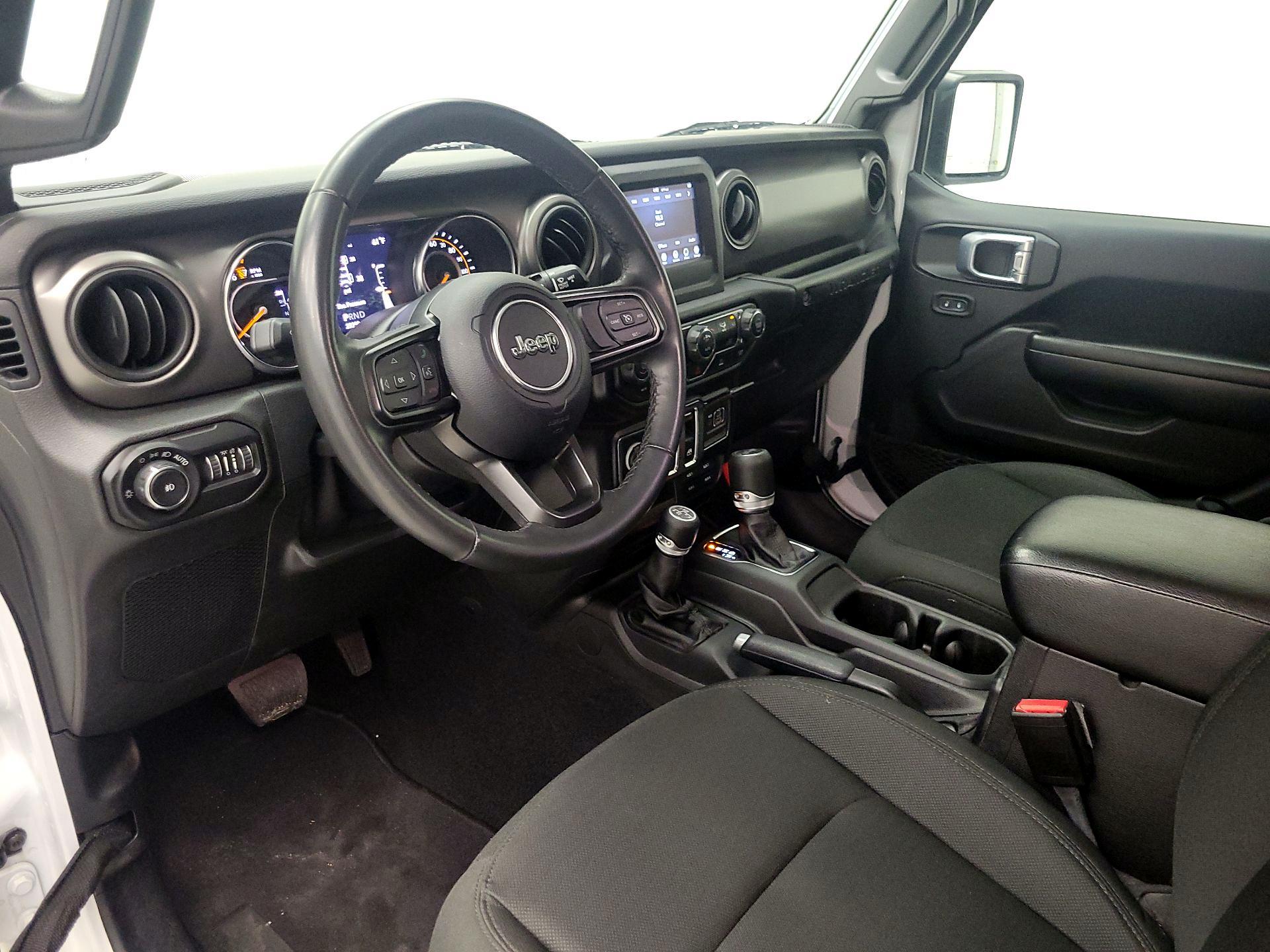 Thumbnail: 2021 Jeep Wrangler - 9