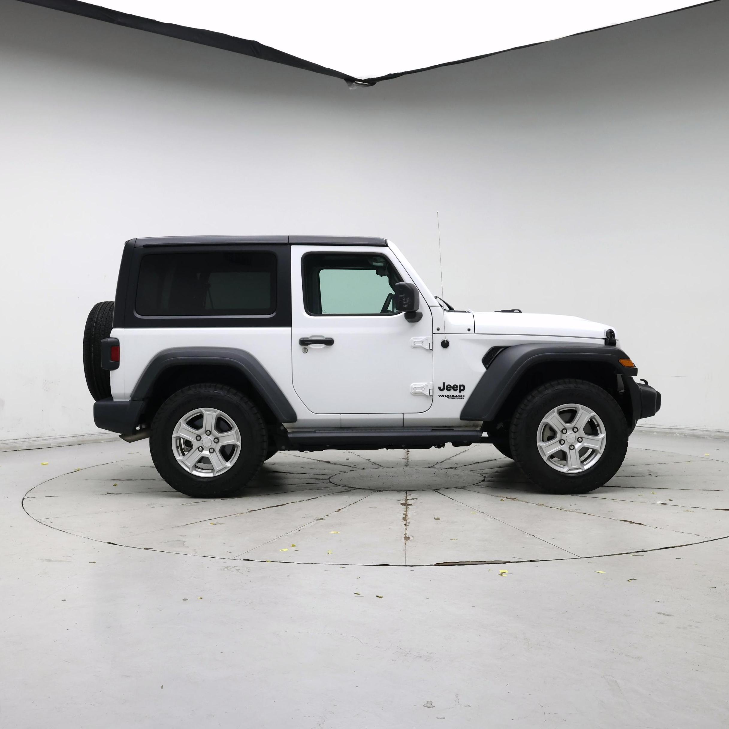 Thumbnail: 2021 Jeep Wrangler - 7