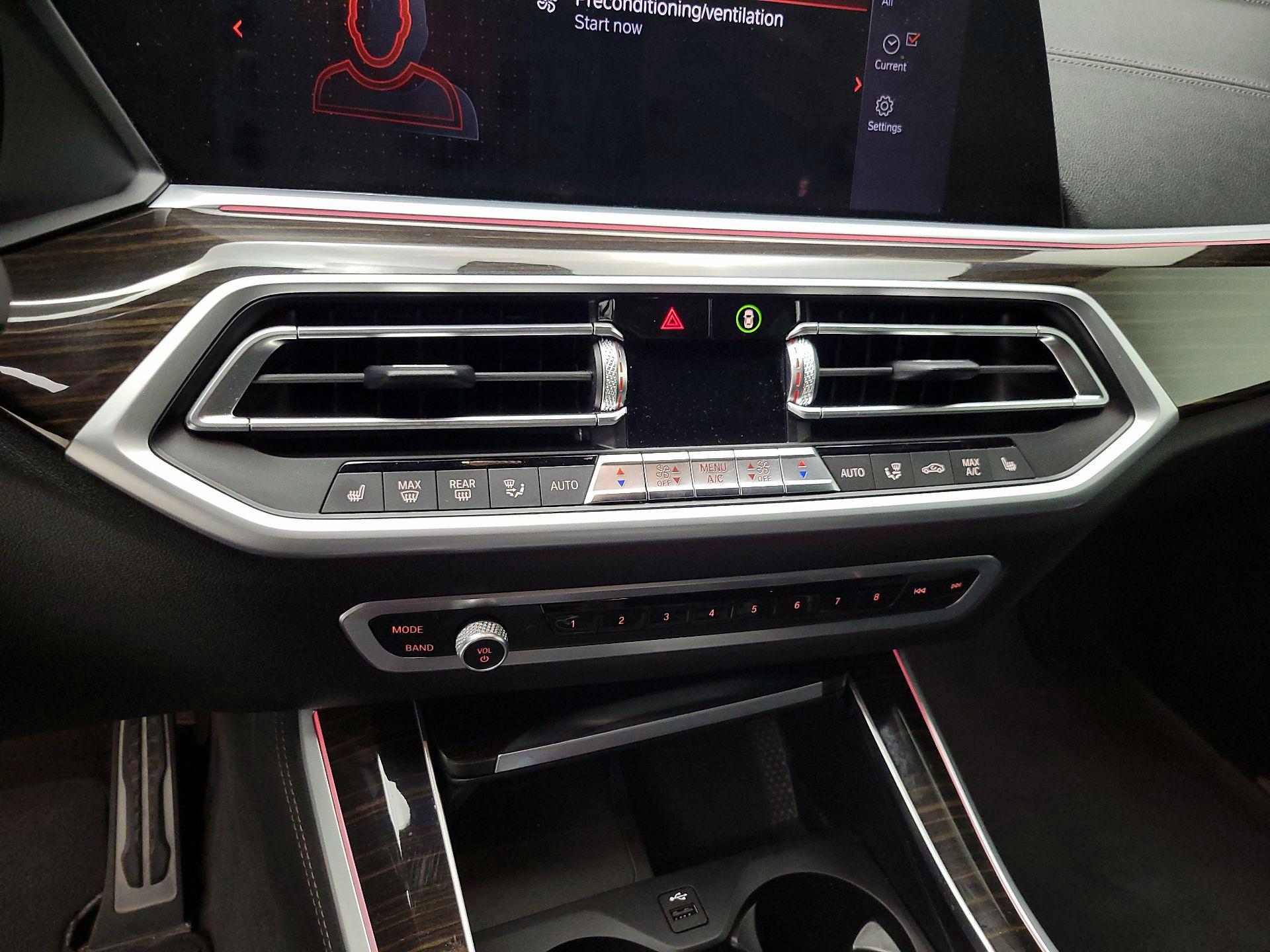 Thumbnail: 2021 BMW X5 - 17