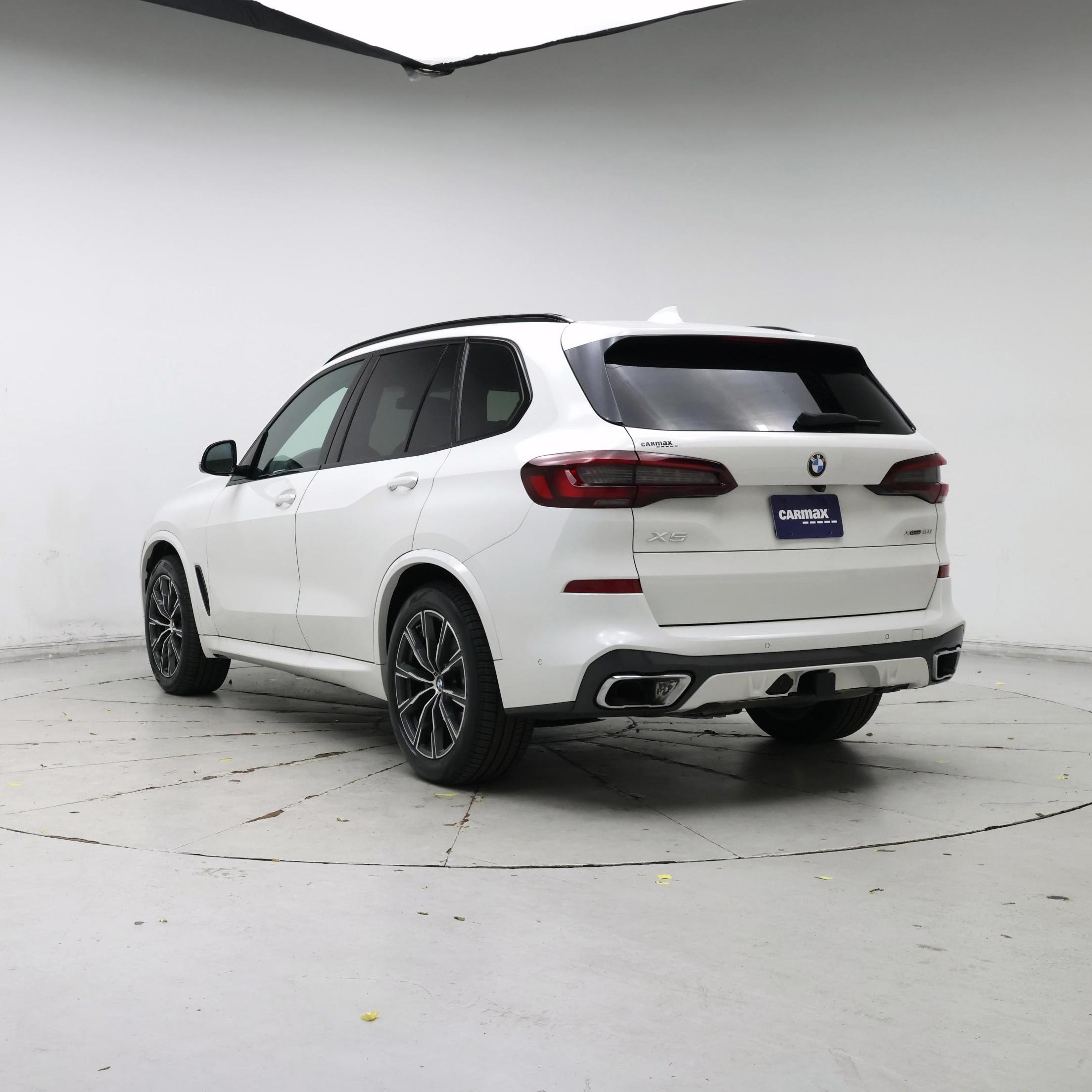 Thumbnail: 2021 BMW X5 - 2